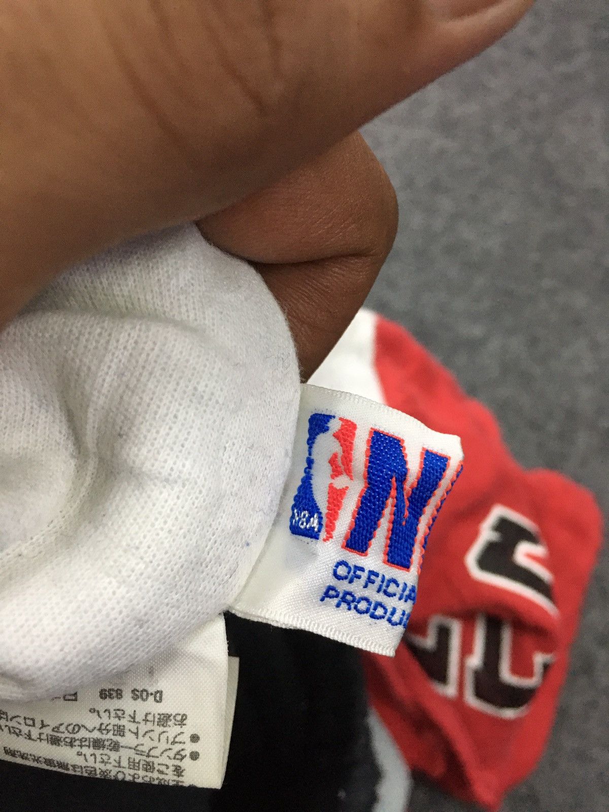 NBA × Vintage Vintage NBA Eastern Bulls Sort Pants Size US 30 / EU 46 - 6 Thumbnail