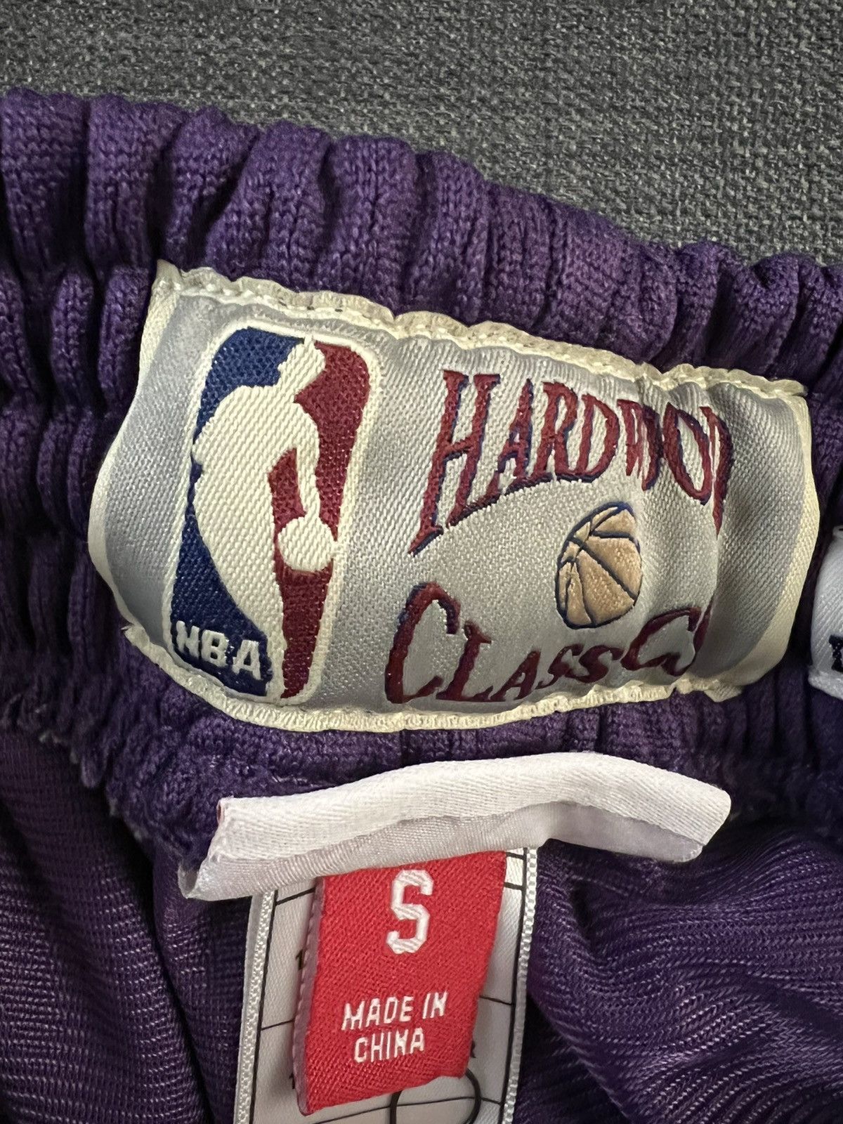 Mitchell & Ness Mitchell & Ness 1984-85 Lakers purple & gold shorts size S Size US 31 - 3 Thumbnail
