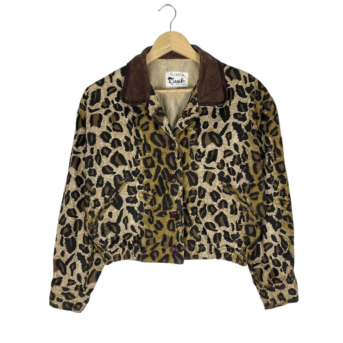 ☀️AMOUR CO LEOPARD LEATHER PART CROPPED JACKET