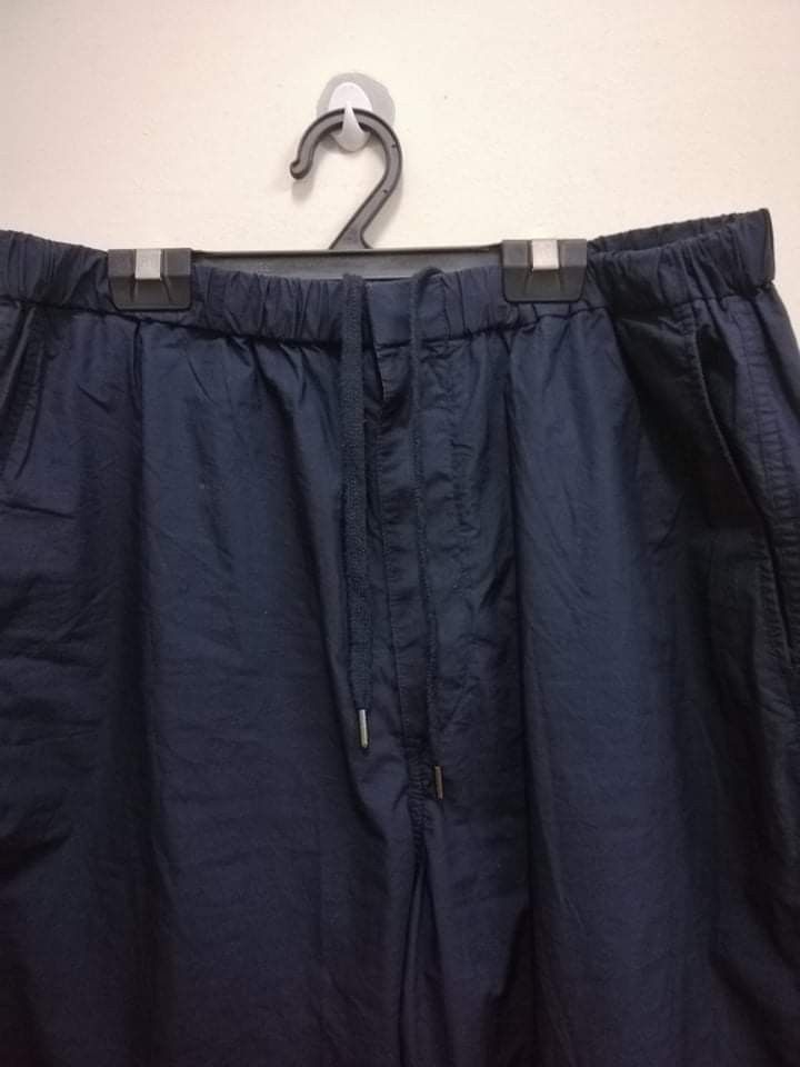 Japanese Brand Uniqlo dark blue casual pants Size US 34 / EU 50 - 10 Thumbnail