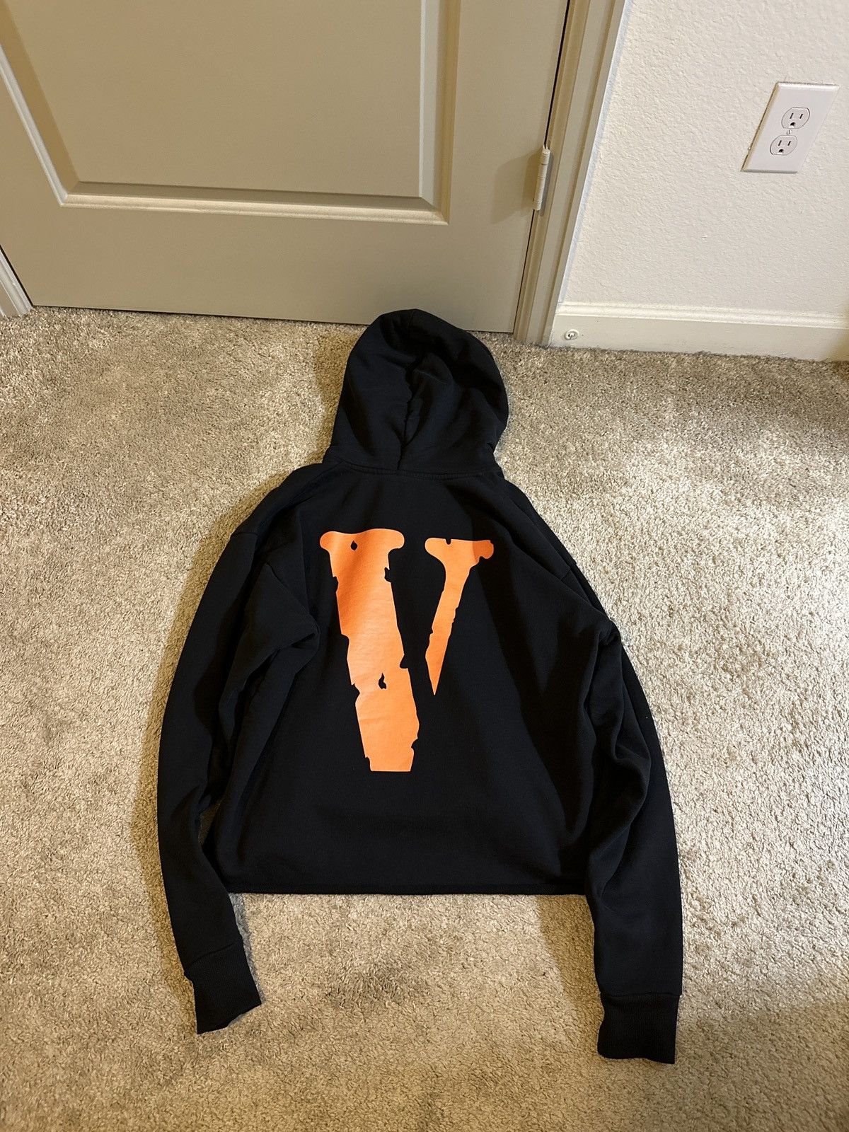 Vlone Vlone Friends Hoodie ‘Black/Orange’ Size US S / EU 44-46 / 1 - 2 Thumbnail