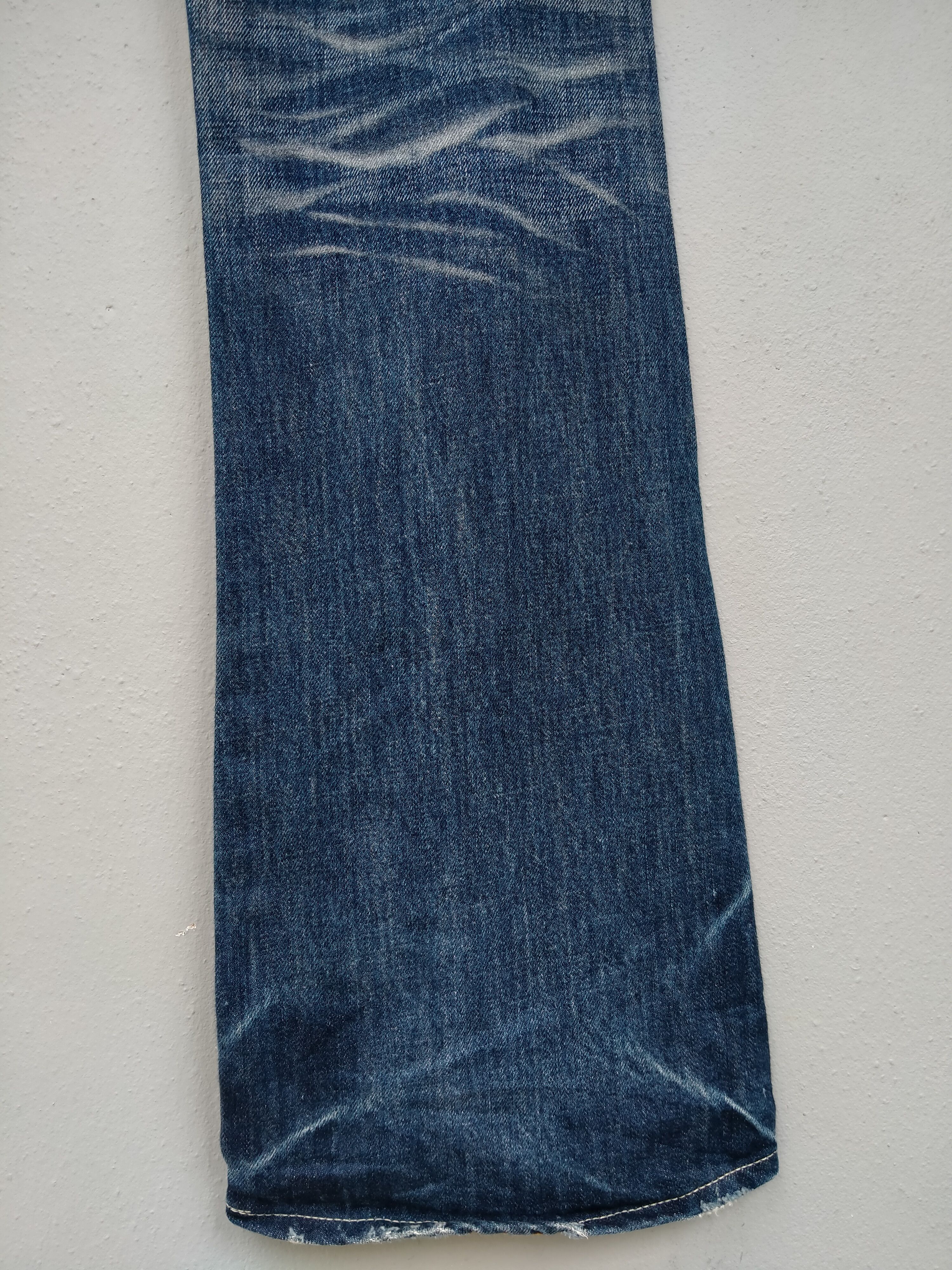Vanquish Vintage Vanquish Distressed Flare Denim Spark Low Rise Jeans Size US 32 / EU 48 - 16 Thumbnail