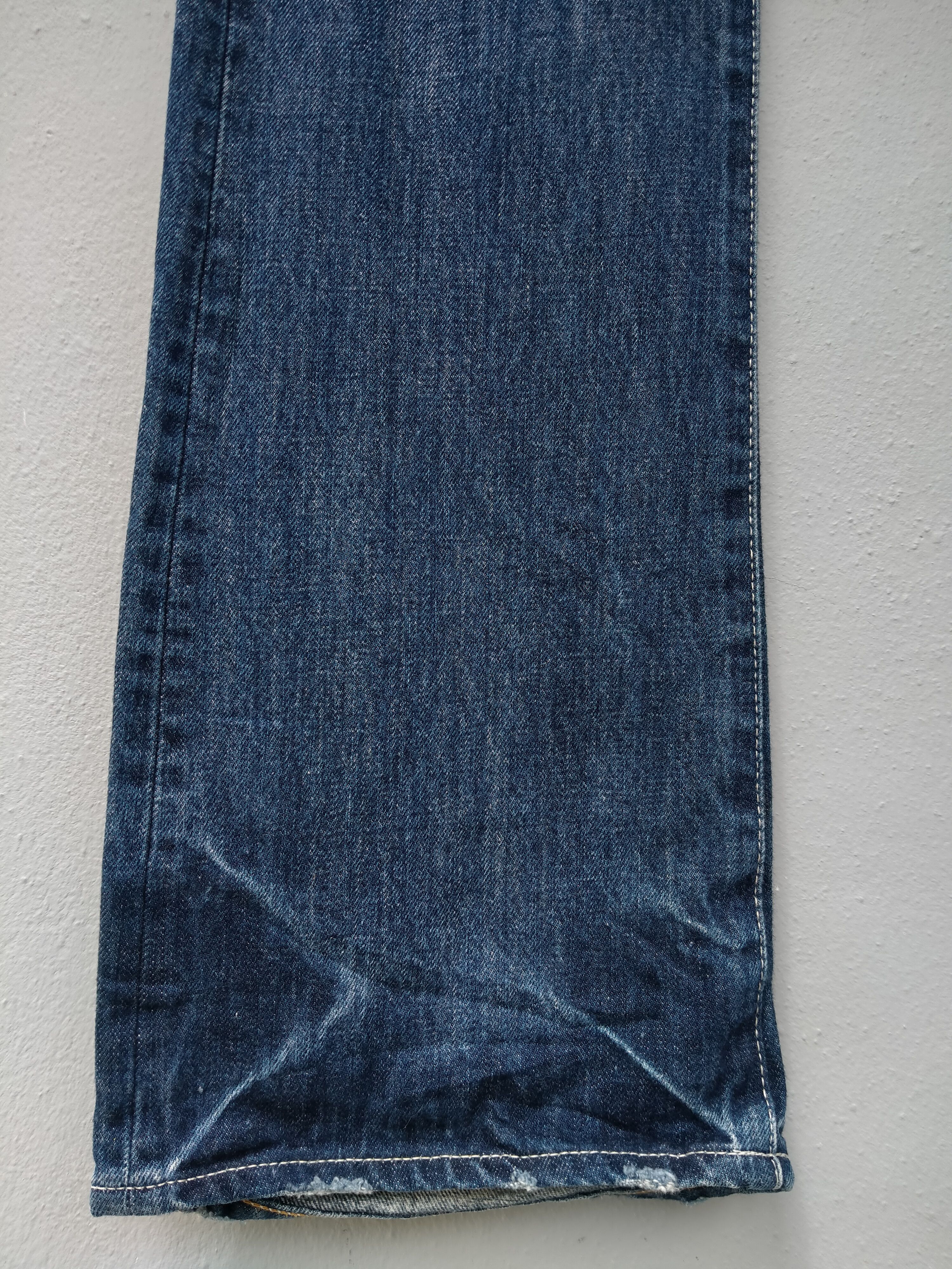 Vanquish Vintage Vanquish Distressed Flare Denim Spark Low Rise Jeans Size US 32 / EU 48 - 7 Thumbnail