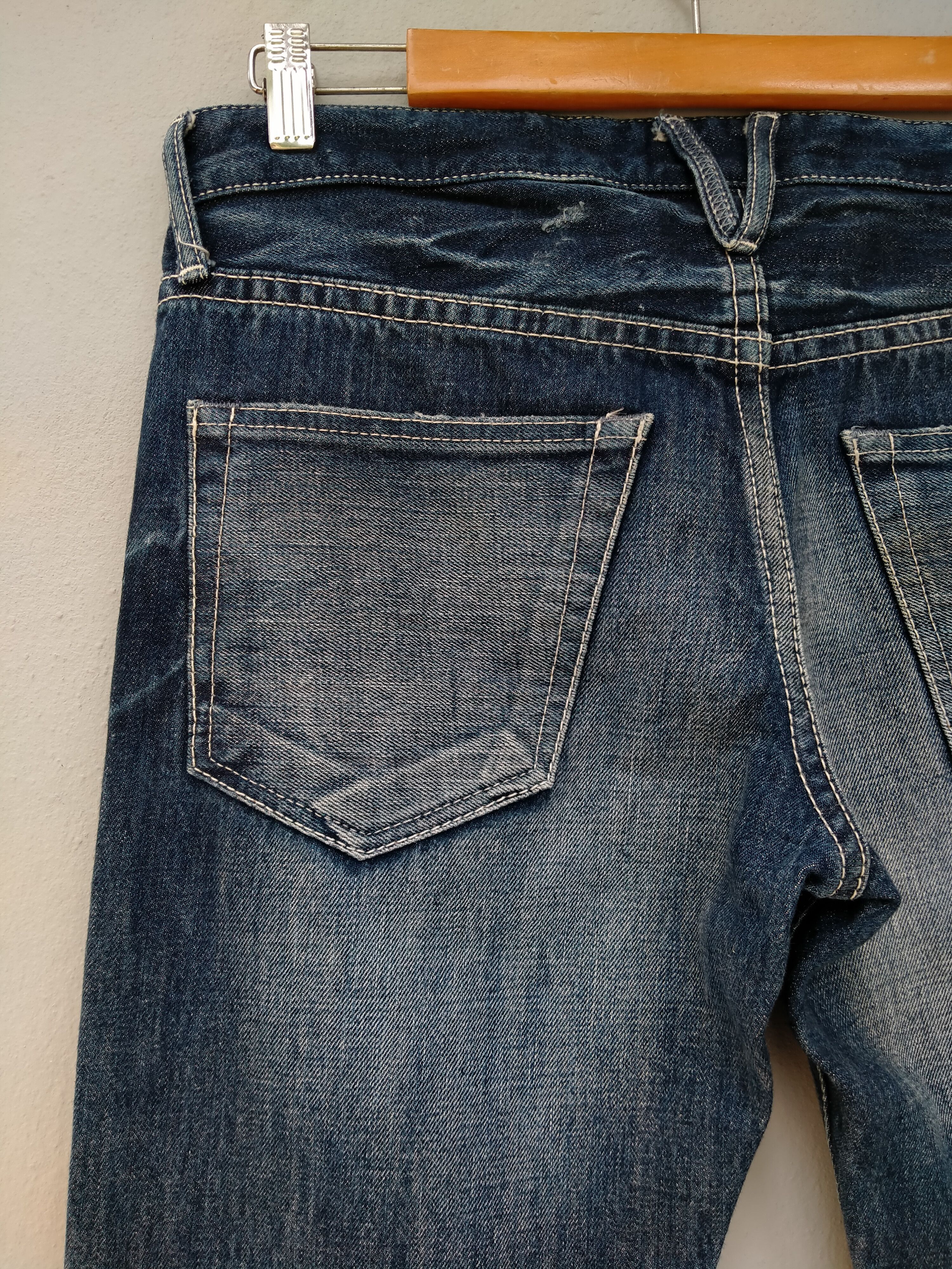 Vanquish Vintage Vanquish Distressed Flare Denim Spark Low Rise Jeans Size US 32 / EU 48 - 11 Thumbnail