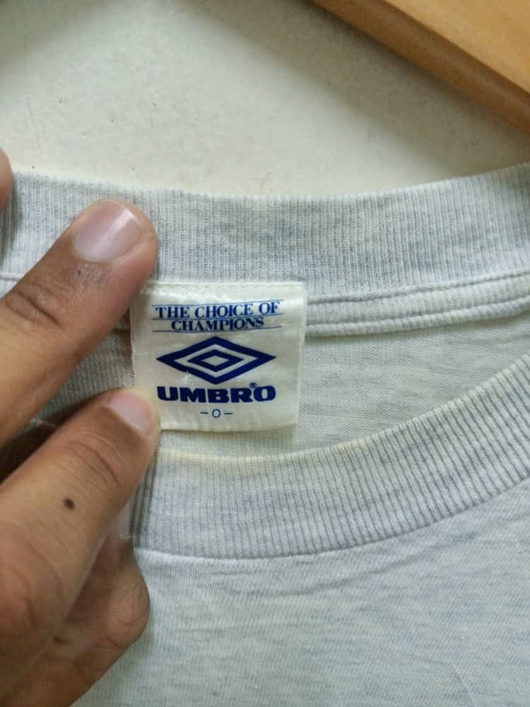 Umbro × Vintage Vintage Umbro t-shirt Size US M / EU 48-50 / 2 - 4 Thumbnail