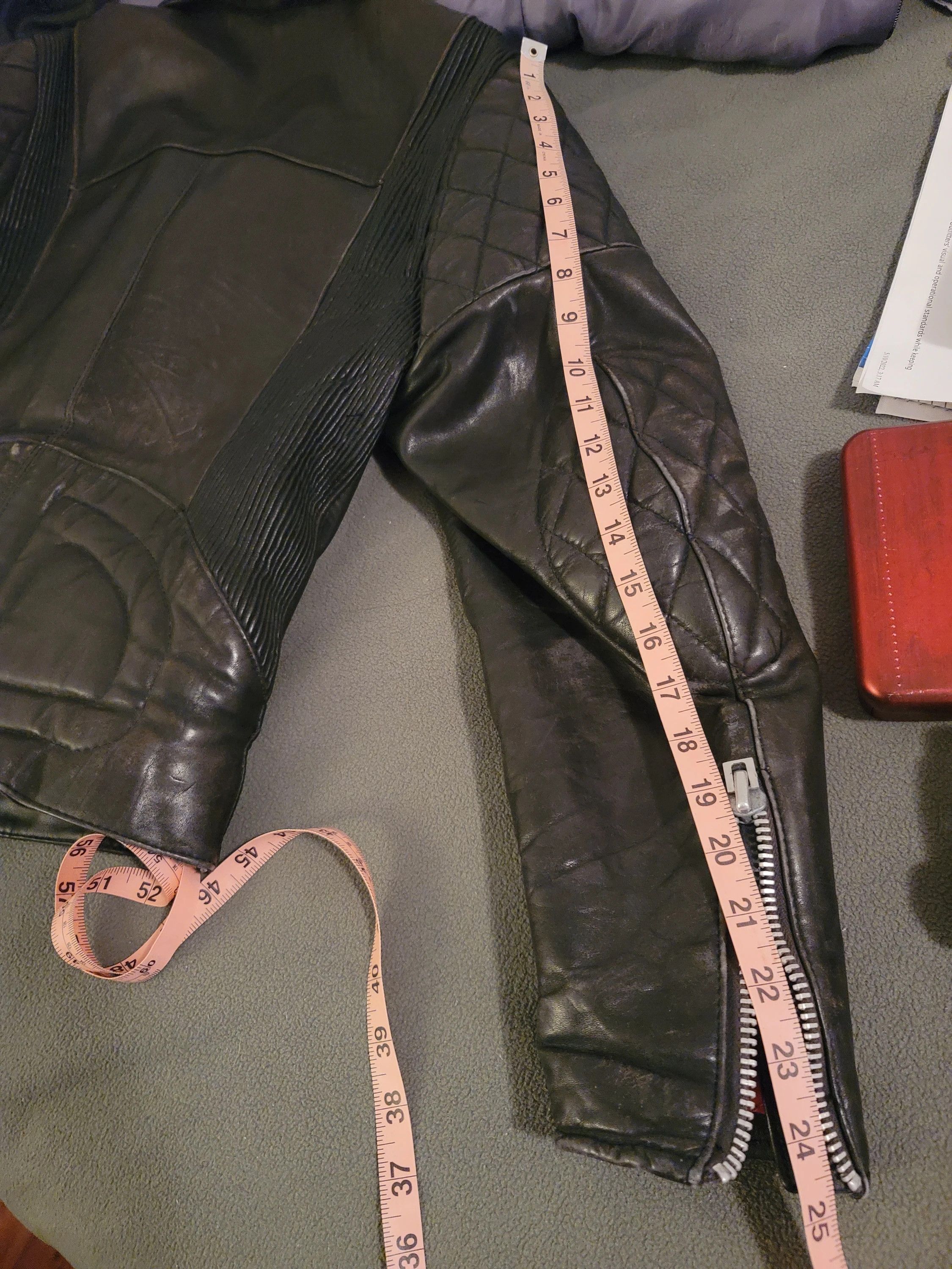 Vintage vintage black leather motorcycle jacket heavy weight Size US M / EU 48-50 / 2 - 8 Thumbnail