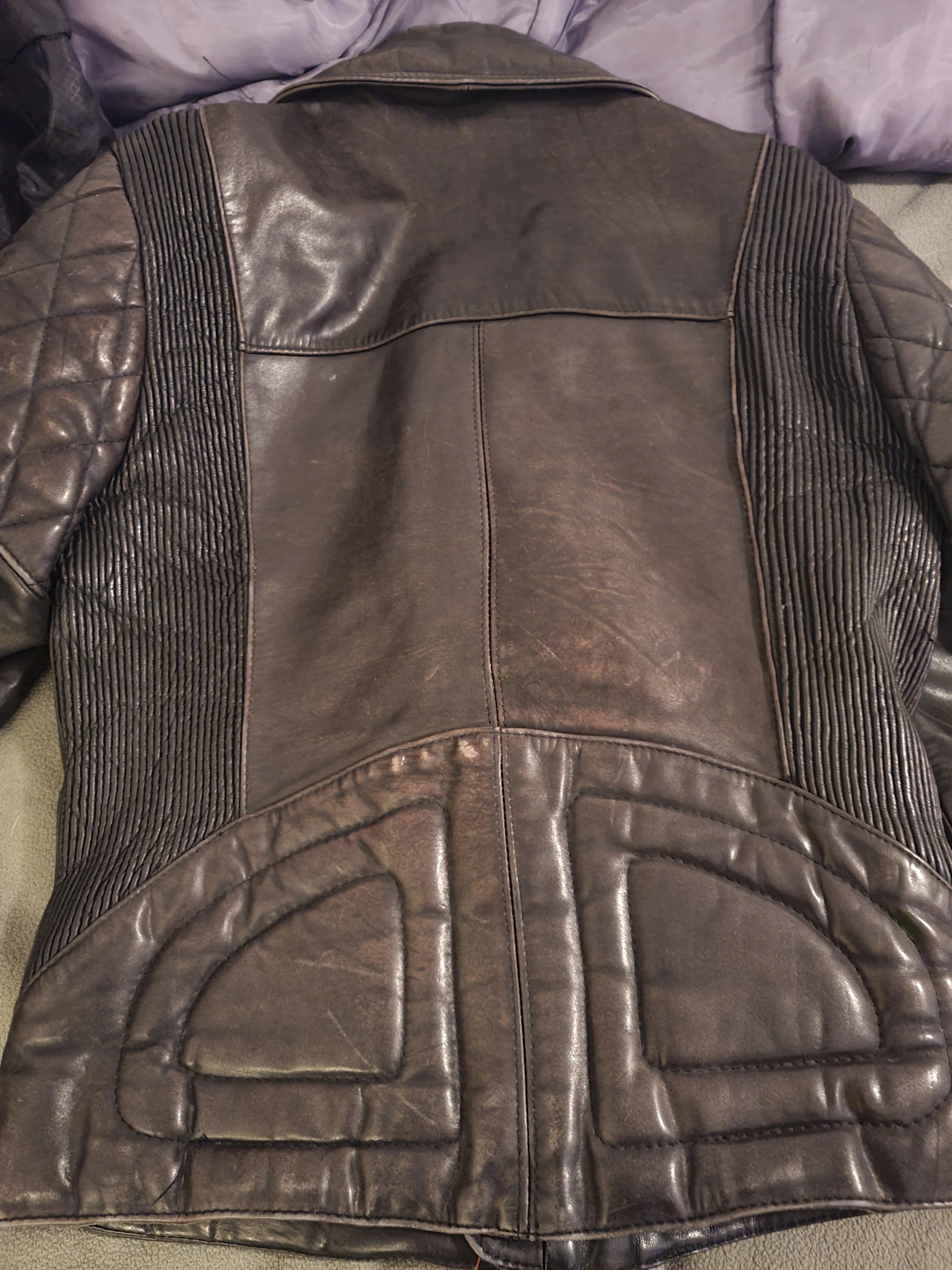 Vintage vintage black leather motorcycle jacket heavy weight Size US M / EU 48-50 / 2 - 3 Thumbnail