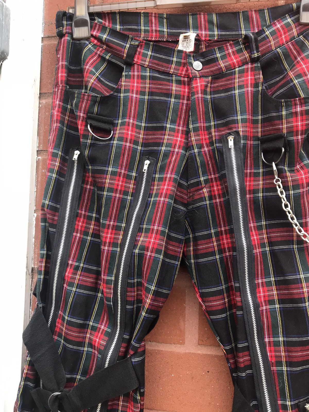Vintage Vintage UK made tartan bondage punk multizipper pants Size US 36 / EU 52 - 4 Thumbnail