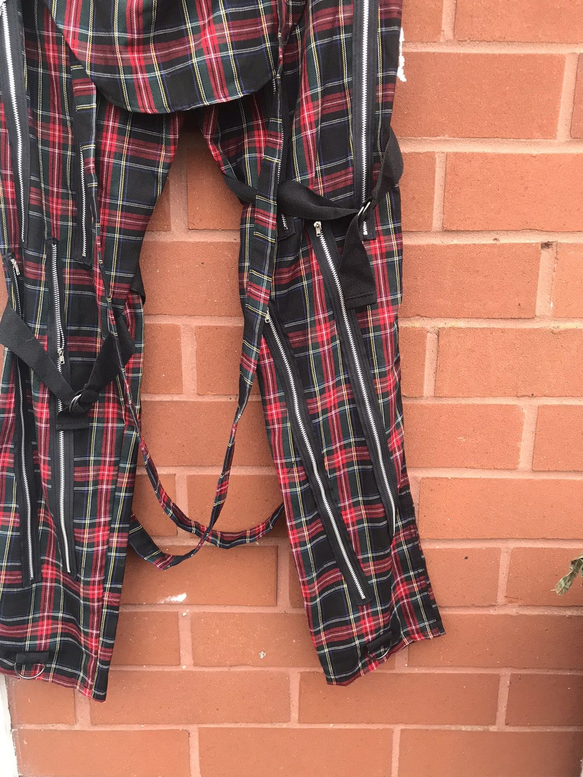 Vintage Vintage UK made tartan bondage punk multizipper pants Size US 36 / EU 52 - 9 Thumbnail