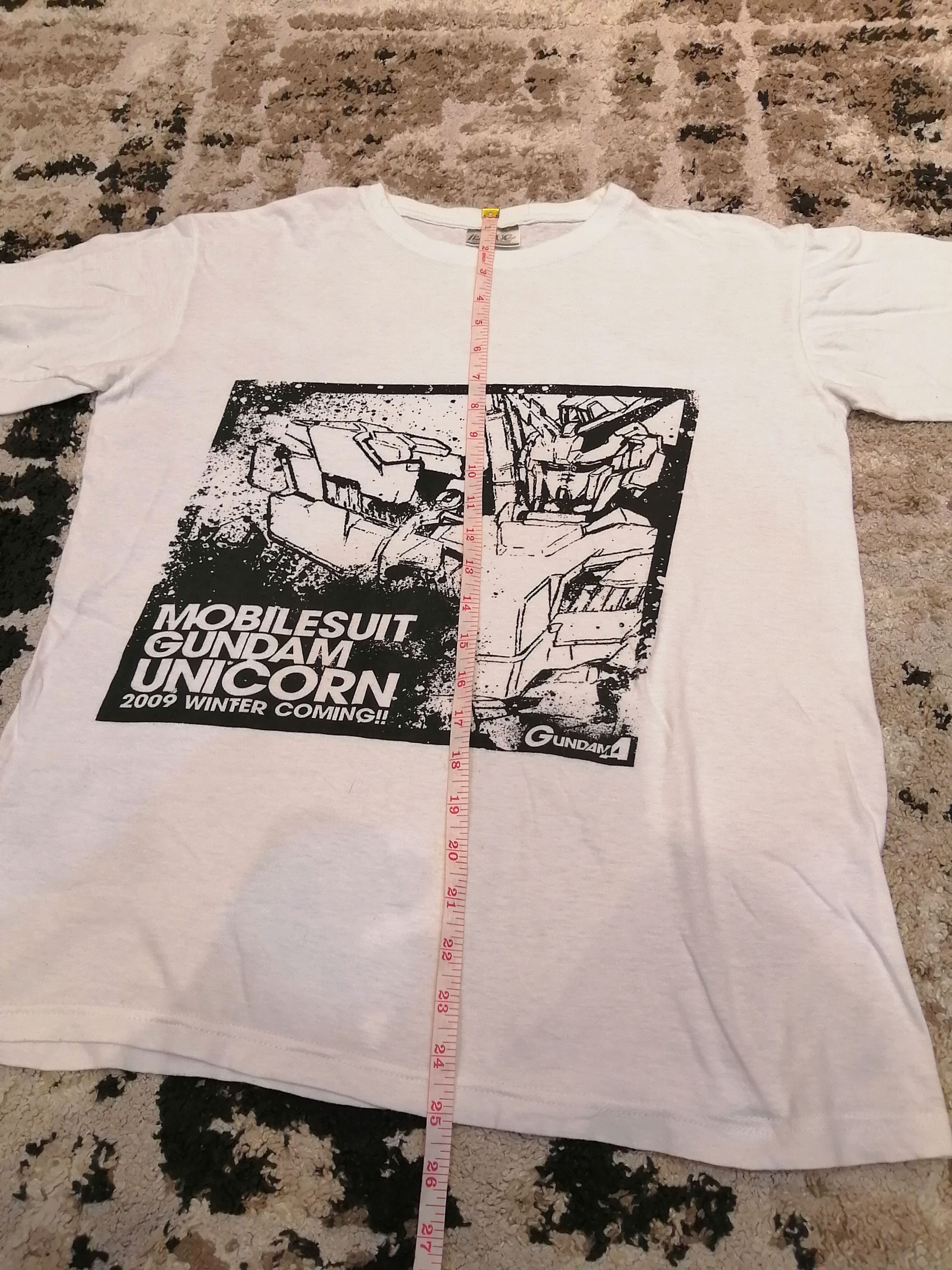 Anime Vintage Mobilesuit Gundam Unicorn Tshirt Size US M / EU 48-50 / 2 - 6 Thumbnail
