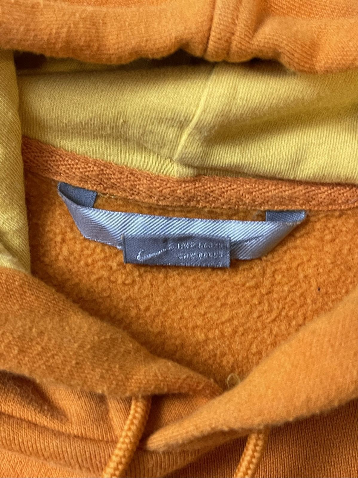 Vintage Vintage Orange Nike Hoodie Size XXL Size US XXL / EU 58 / 5 - 3 Thumbnail
