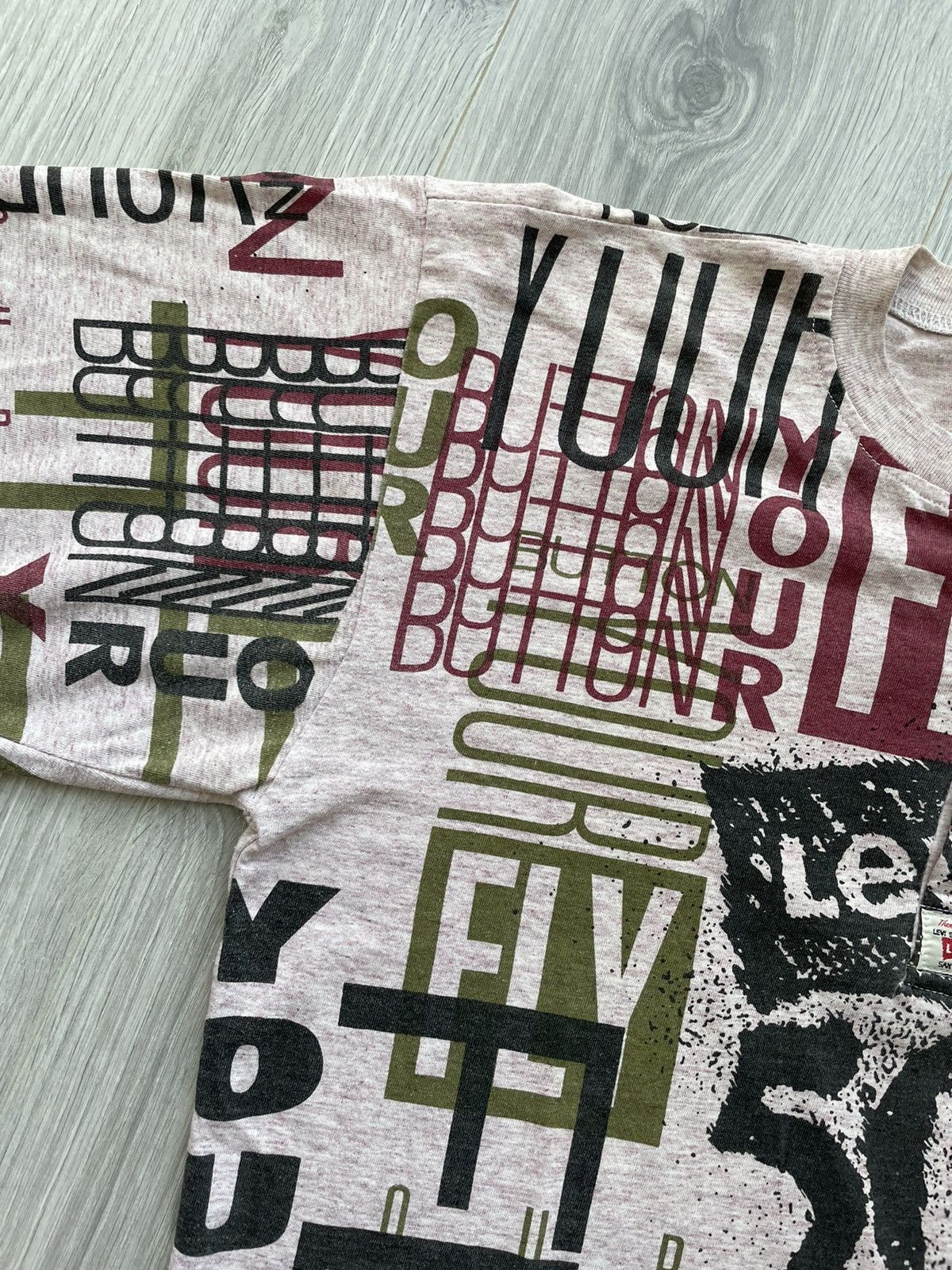 Levi's × Levi's Vintage Clothing Vintage 90’s Levis 501 Buton Your Fly Tee t-shirt Size US L / EU 52-54 / 3 - 5 Thumbnail