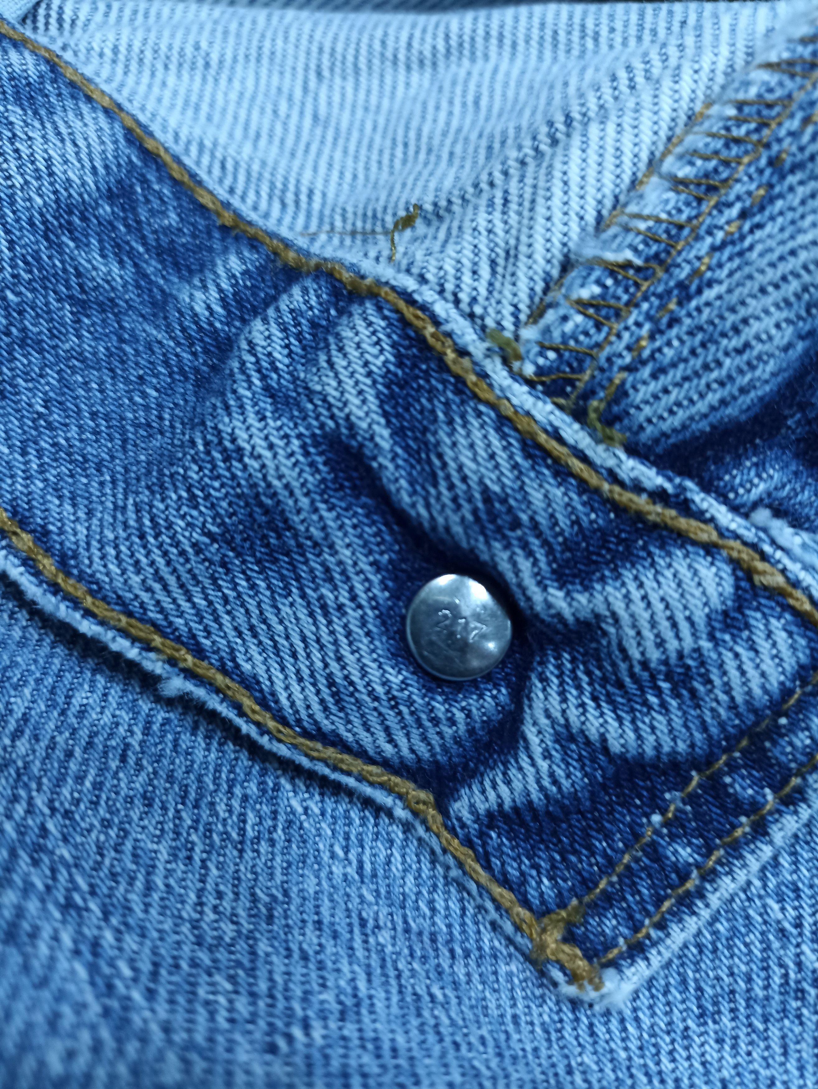 Jean × Levi's × Vintage Vintage Levi's 550 Jeans - J062 Size US 36 / EU 52 - 4 Thumbnail