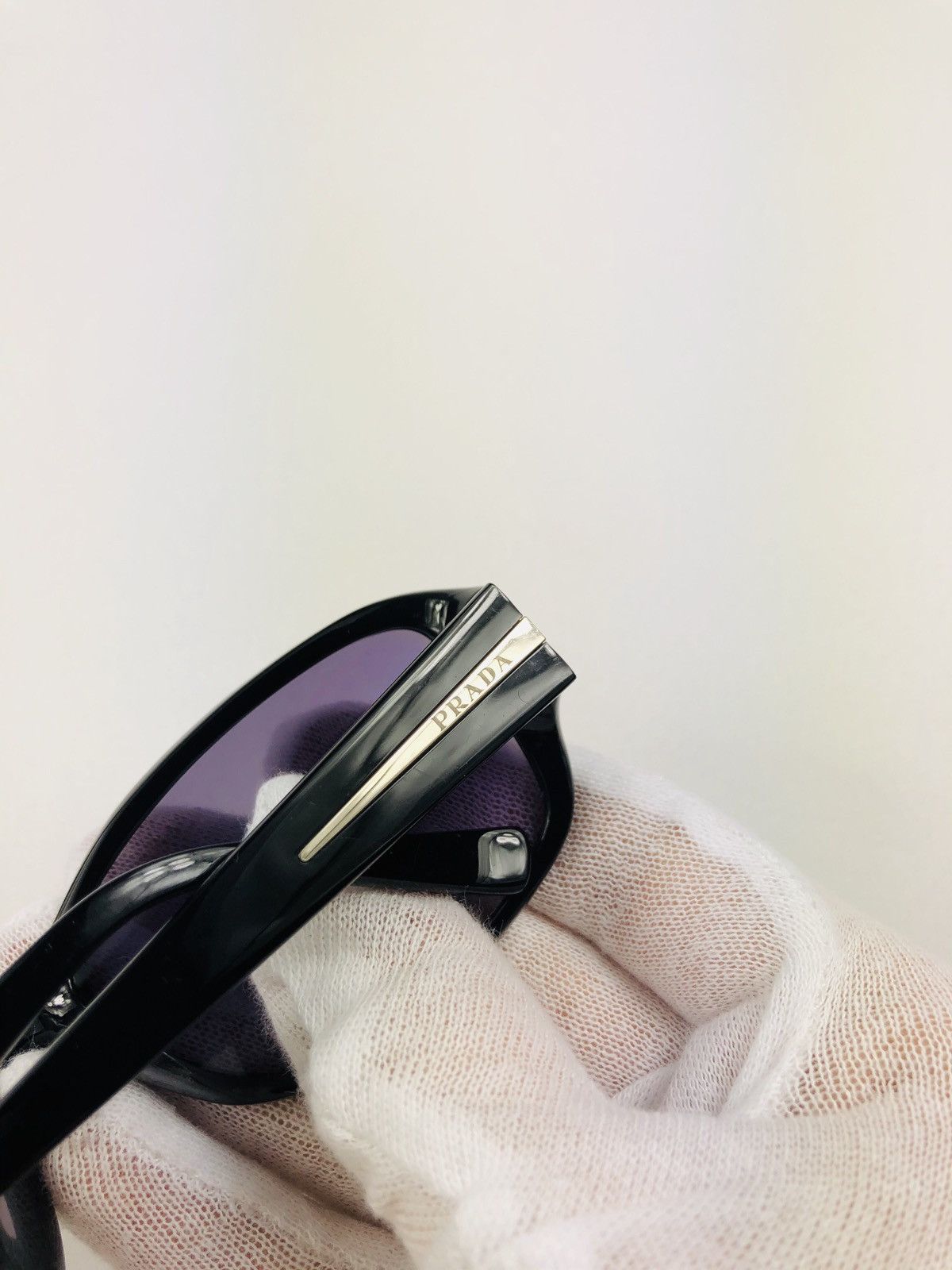 Prada Prada tinted logo sunglasses Size ONE SIZE - 4 Thumbnail