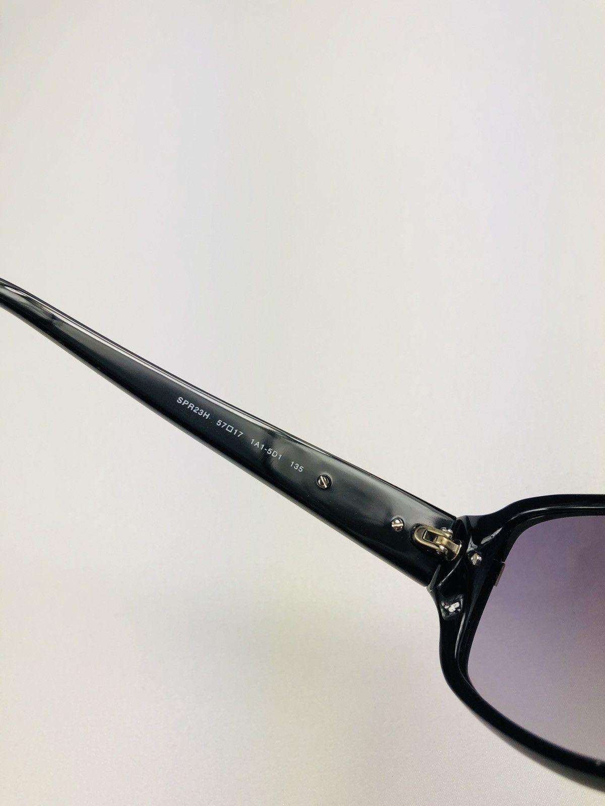 Prada Prada tinted logo sunglasses Size ONE SIZE - 5 Thumbnail