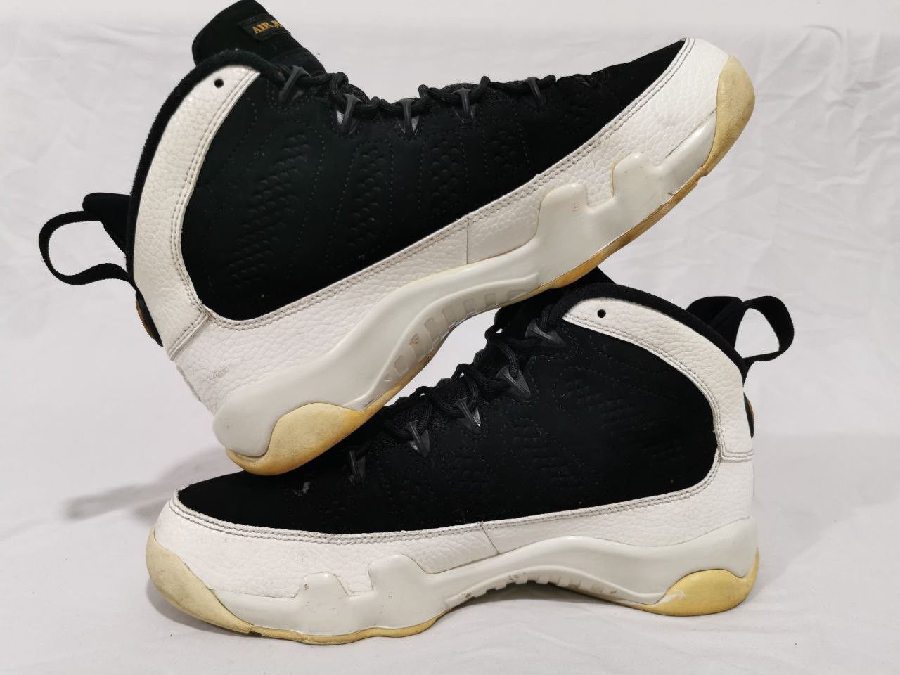 Jordan Brand Nike Jordan 9 Retro City of Flight (GS) 302359-021 Size US 6.5 / EU 39-40 - 7 Thumbnail