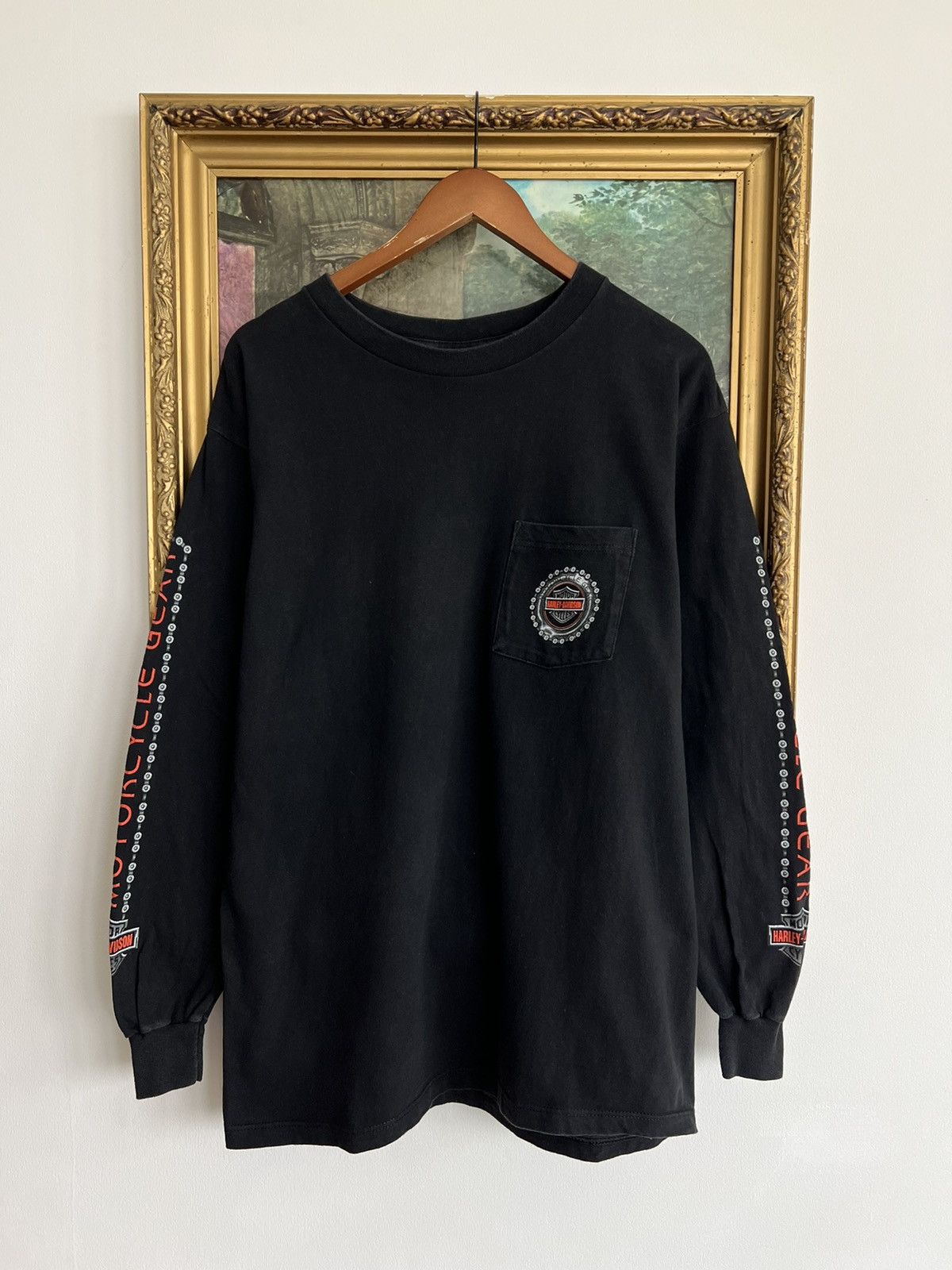 Vintage 2002 Harley Davidson Pocket Black Sleeves Tee
