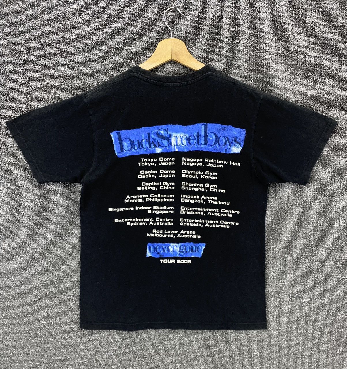 Band Tees Vintage Backstreet Boys Never Gone Pop Band Tees T Shirts Size US M / EU 48-50 / 2 - 9 Thumbnail
