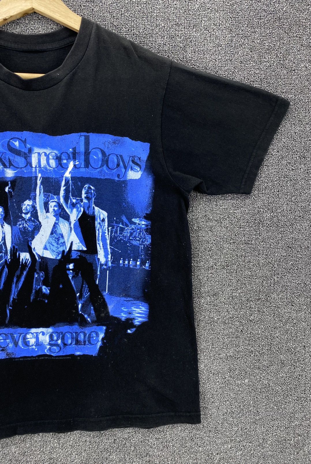 Band Tees Vintage Backstreet Boys Never Gone Pop Band Tees T Shirts Size US M / EU 48-50 / 2 - 4 Thumbnail
