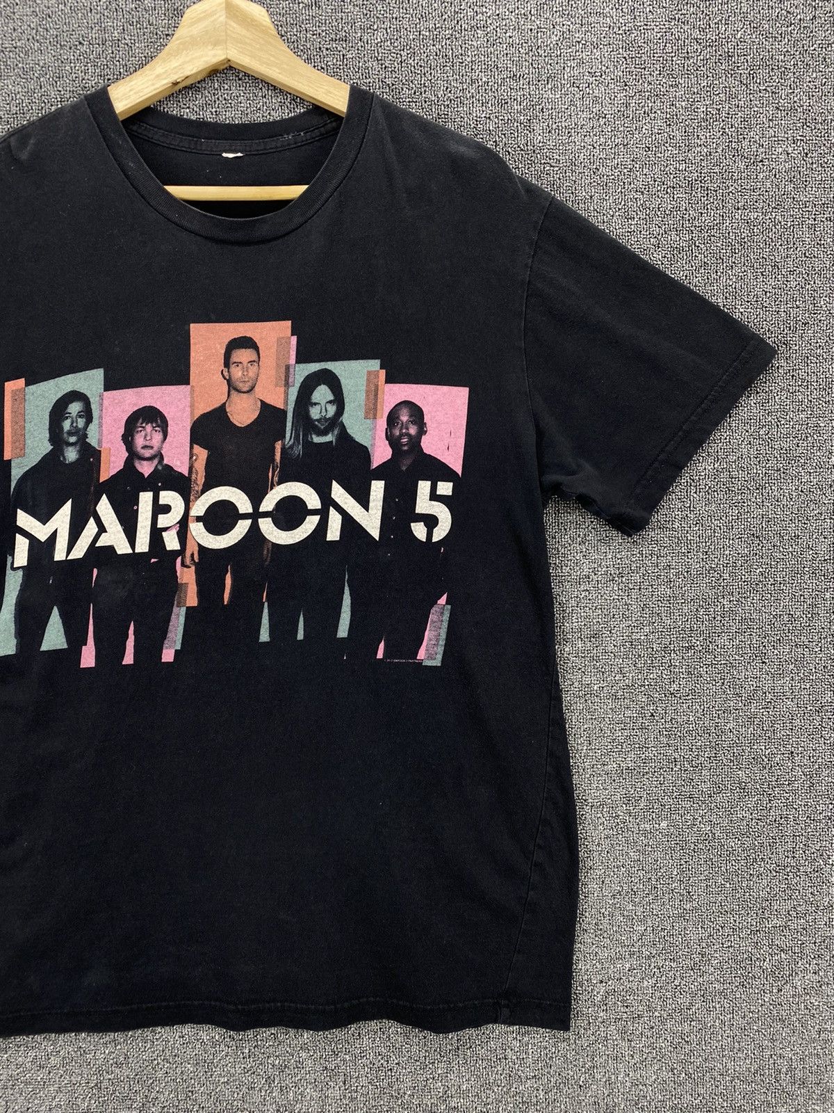 Band Tees Maroon 5 North American Tour Rock Band Tees T Shirts Size US L / EU 52-54 / 3 - 4 Thumbnail