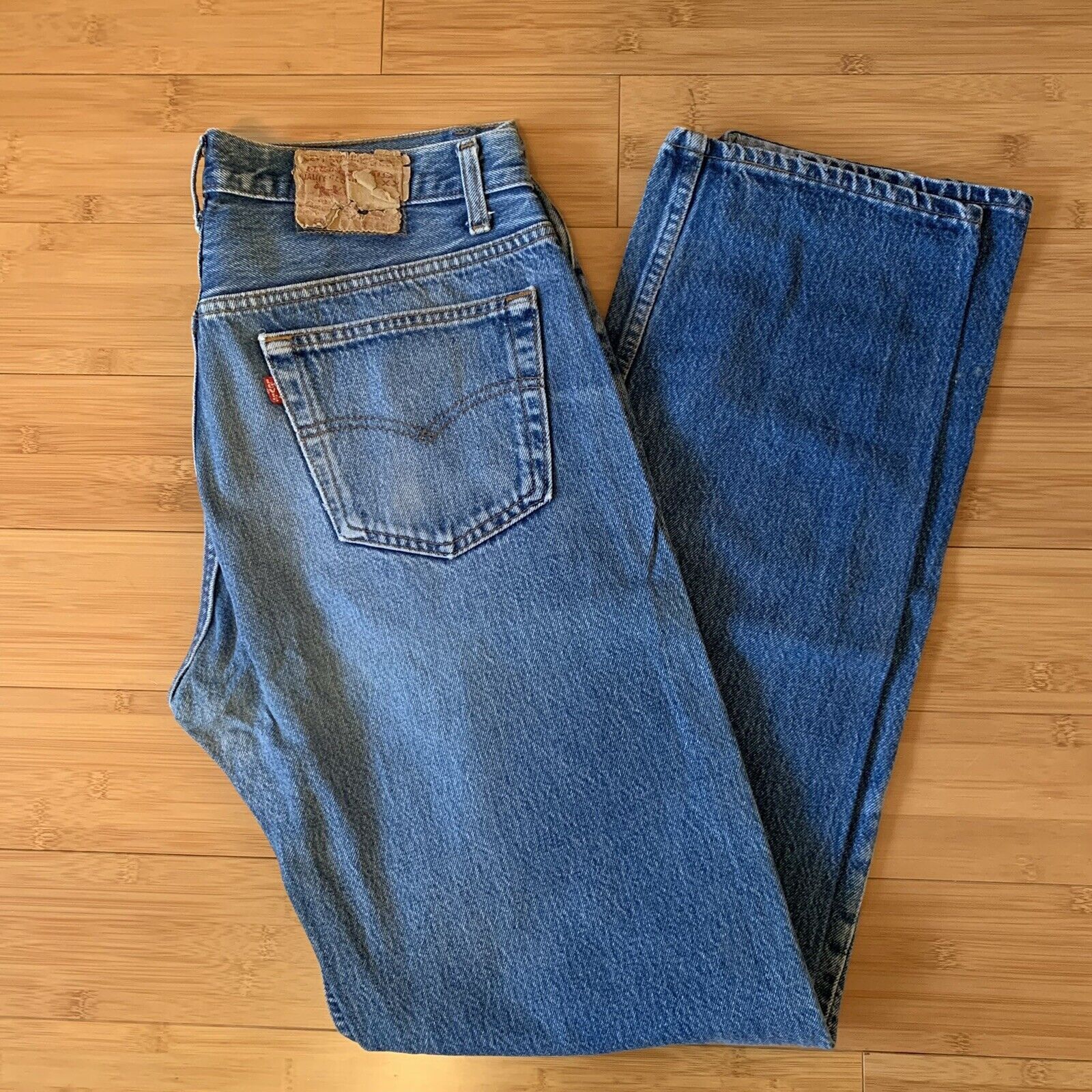 Jean Levi's 501 Vintage Années 80 USA - Coupe Flare/bell Bottom, Taille S, état Quasi Neuf (mint)