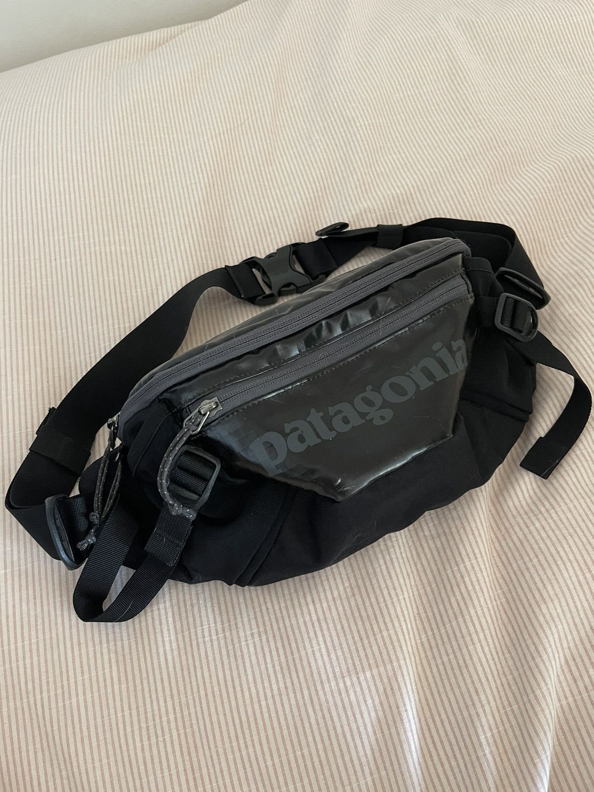 Patagonia Patagonia Black Waist Bag Grailed