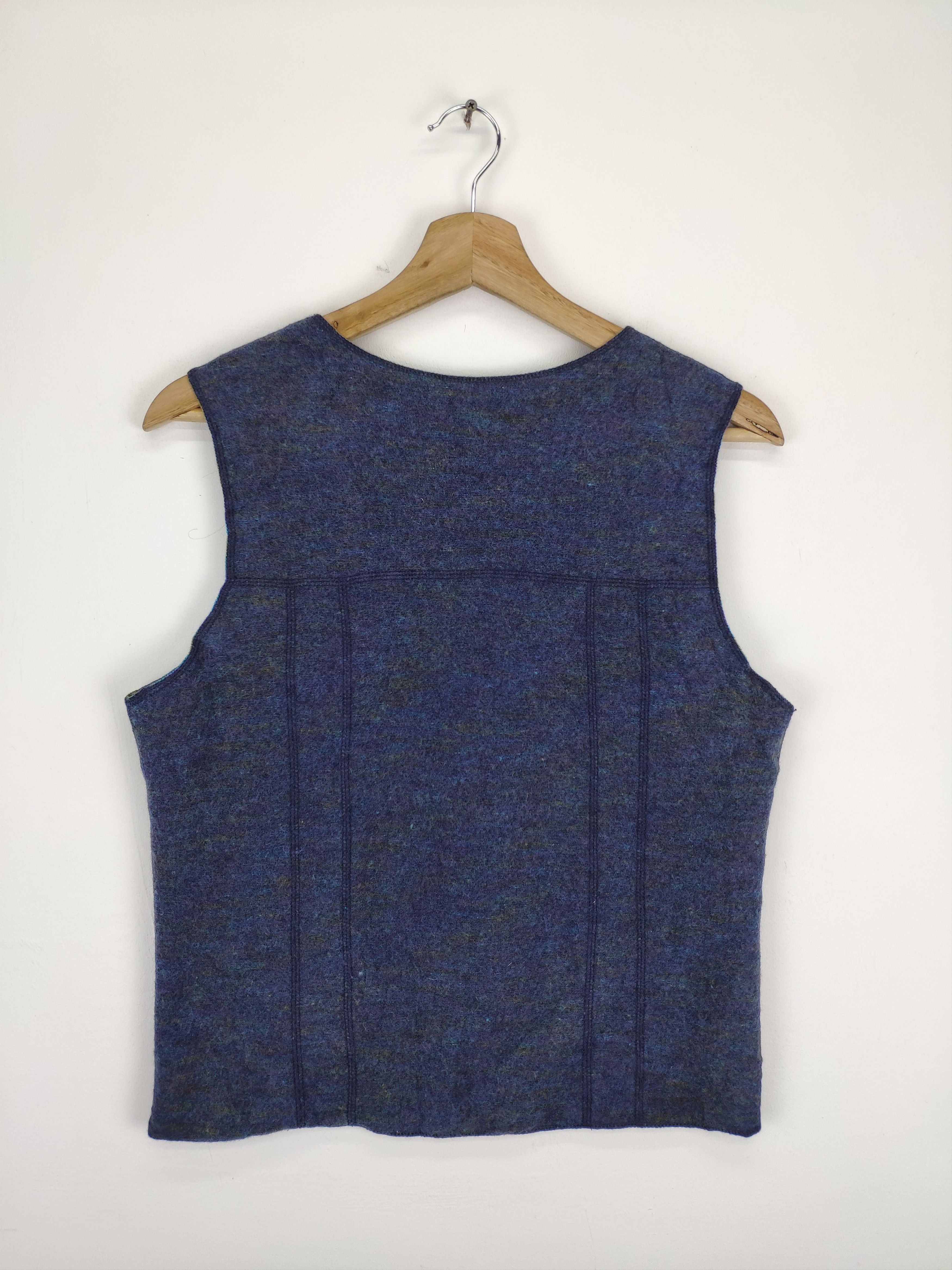 Aran Isles Knitwear × Japanese Brand × Vintage Vintage Wool Knit Cardigan Vest Reversible Size S / US 4 / IT 40 - 9 Thumbnail