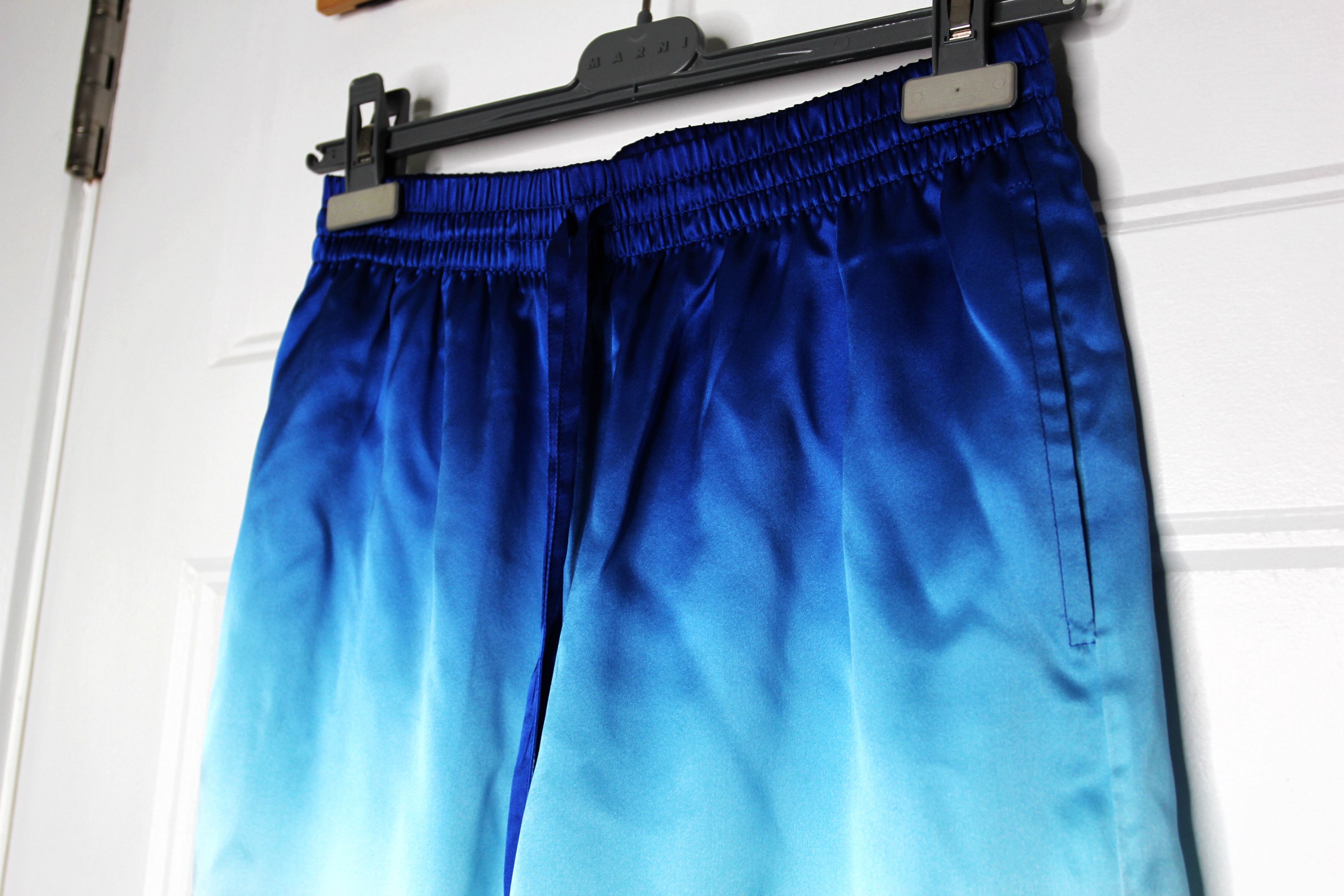 Casablanca BNWT AW22 CASABLANCA GRADIENT EFFECT SILK SHORTS S Size US 30 / EU 46 - 4 Thumbnail