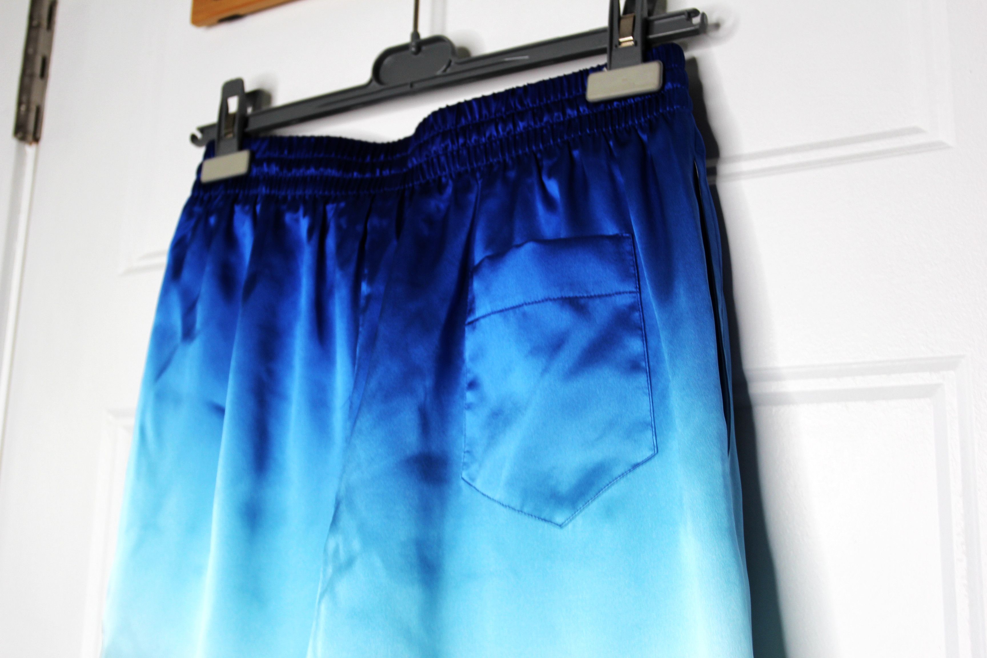 Casablanca BNWT AW22 CASABLANCA GRADIENT EFFECT SILK SHORTS S Size US 30 / EU 46 - 6 Thumbnail