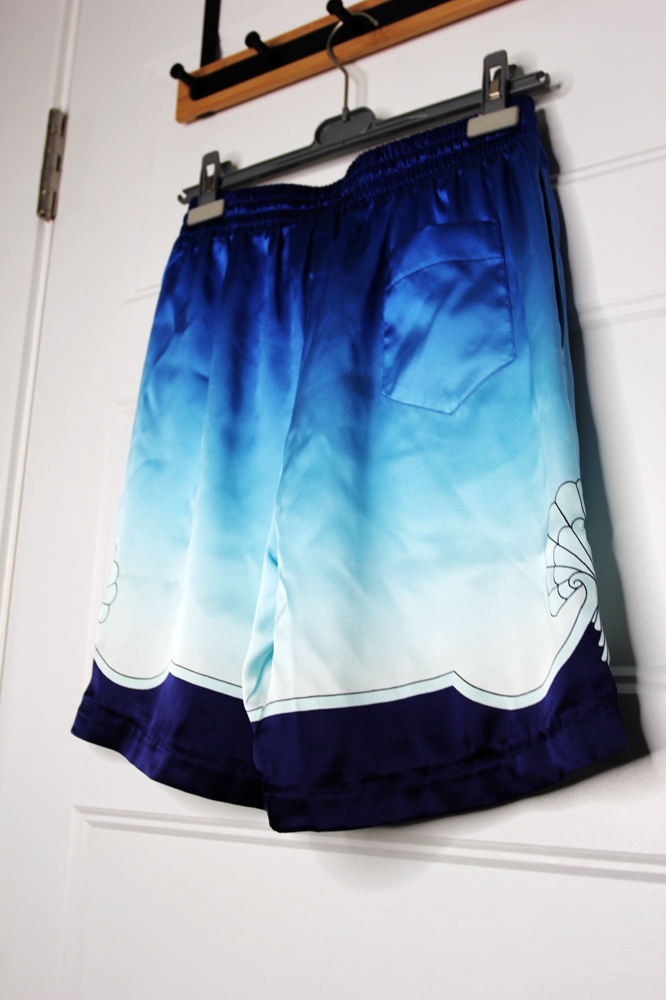 Casablanca BNWT AW22 CASABLANCA GRADIENT EFFECT SILK SHORTS S Size US 30 / EU 46 - 7 Thumbnail