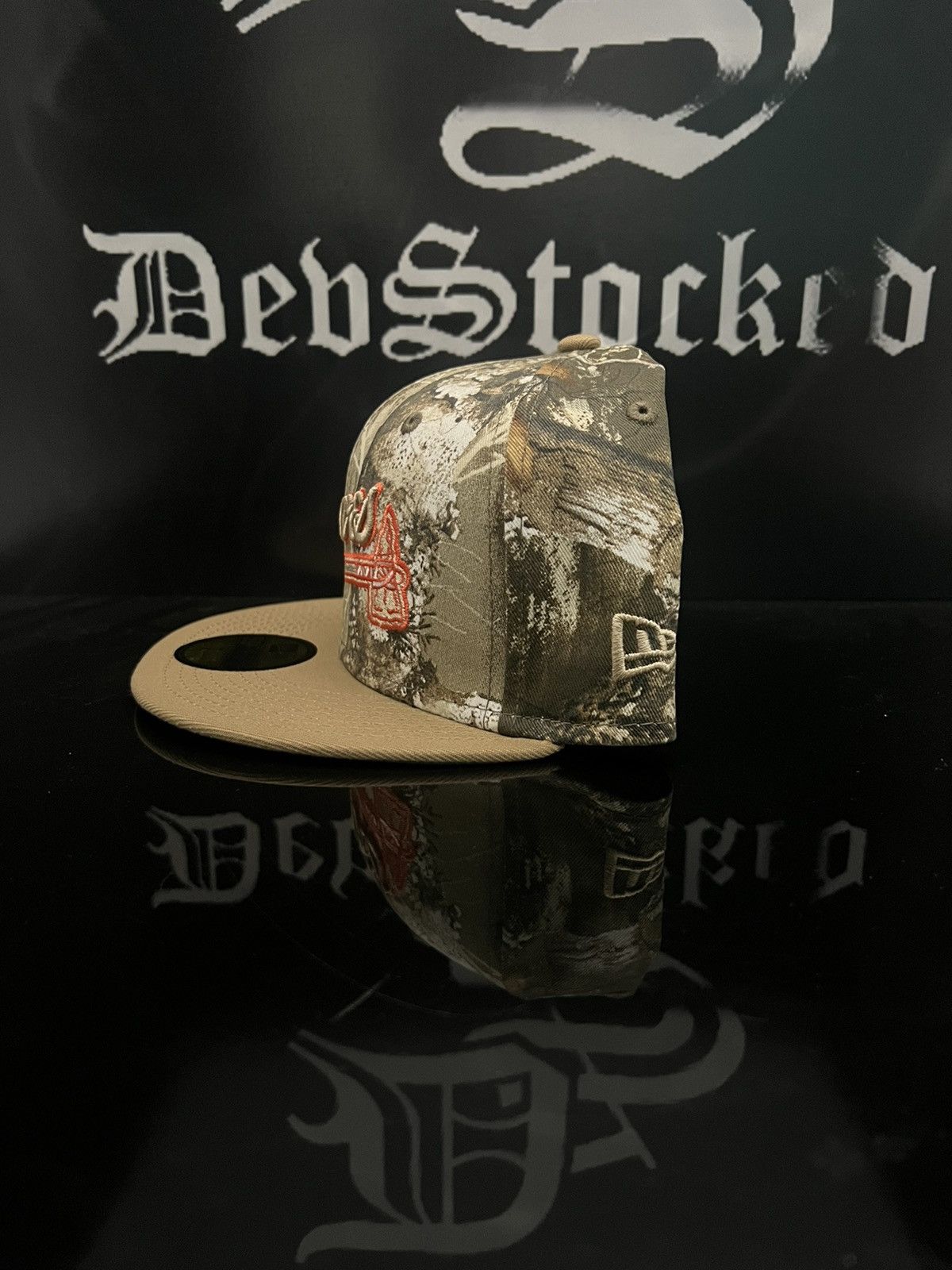 Hat Club × MyFitteds × New Era 7 1/4 - Real Tree Atlanta Braves 2000 Exclusive Fitted Hat Size ONE SIZE - 5 Thumbnail