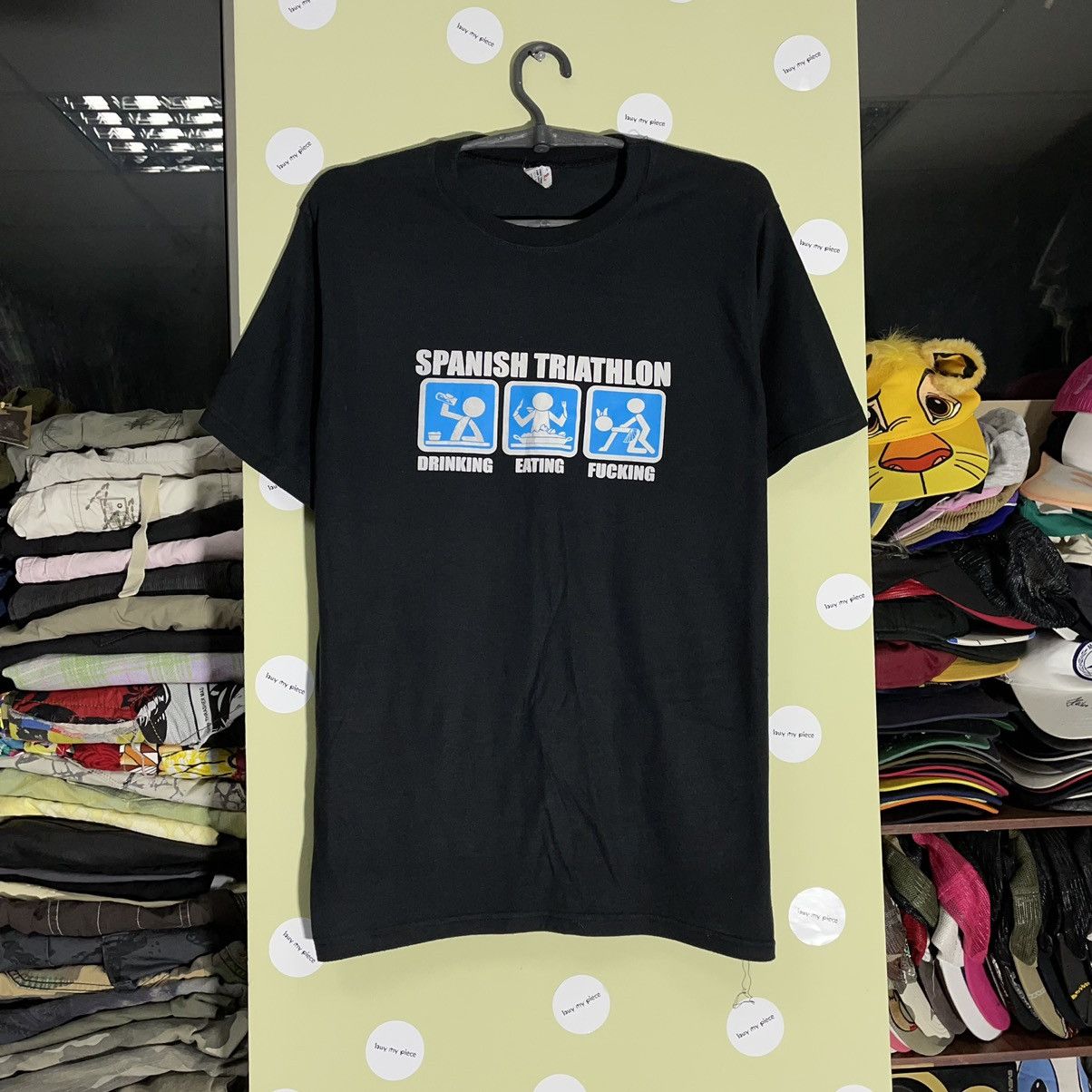 Vintage Vintage Y2K Spanish Triathlon Graphic Tee Streetwear Baggy L Size US L / EU 52-54 / 3 - 1 Thumbnail