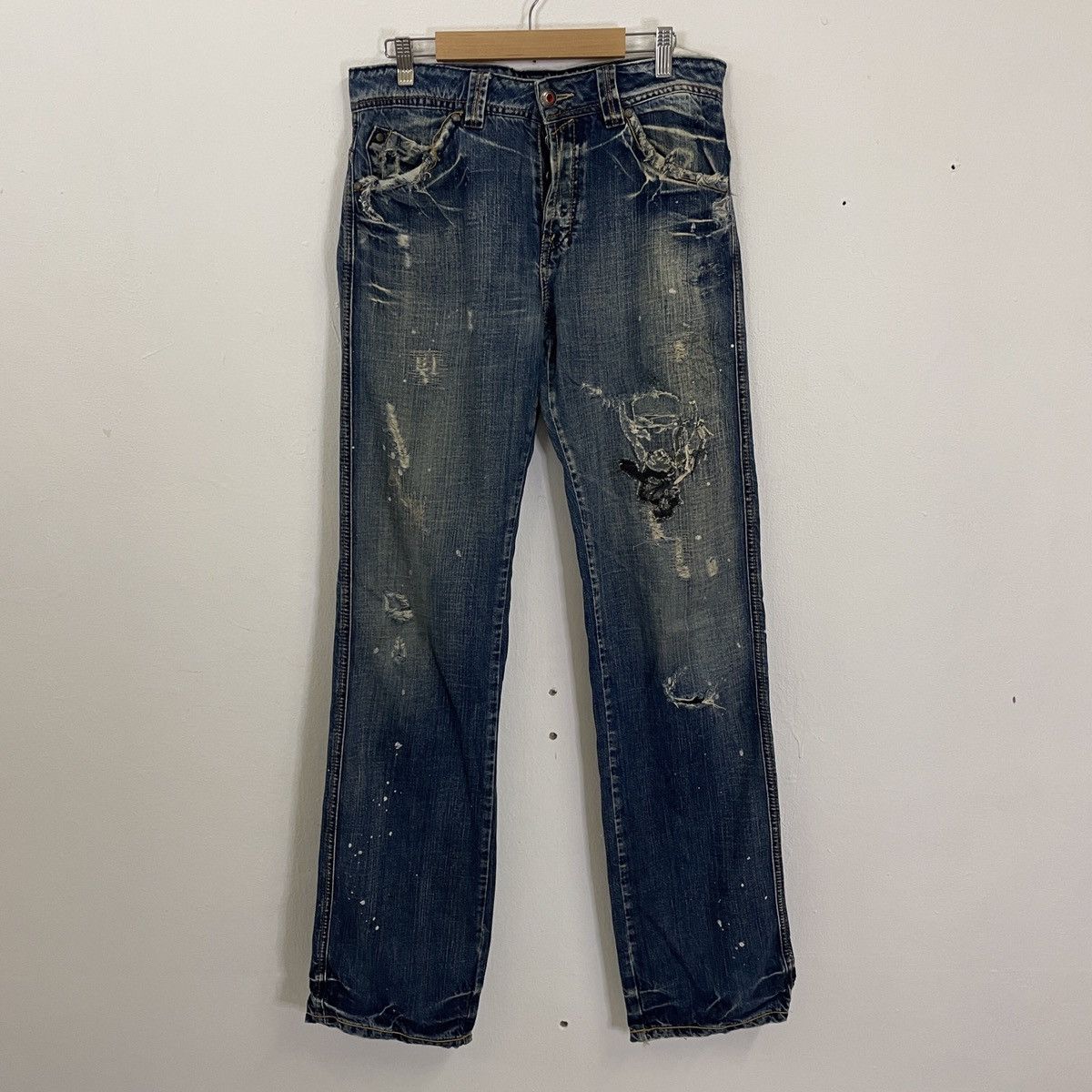 Japanese Brand Vintage Bonaventure Diamond Button Distressed Denim Jeans Size US 32 / EU 48 - 1 Thumbnail