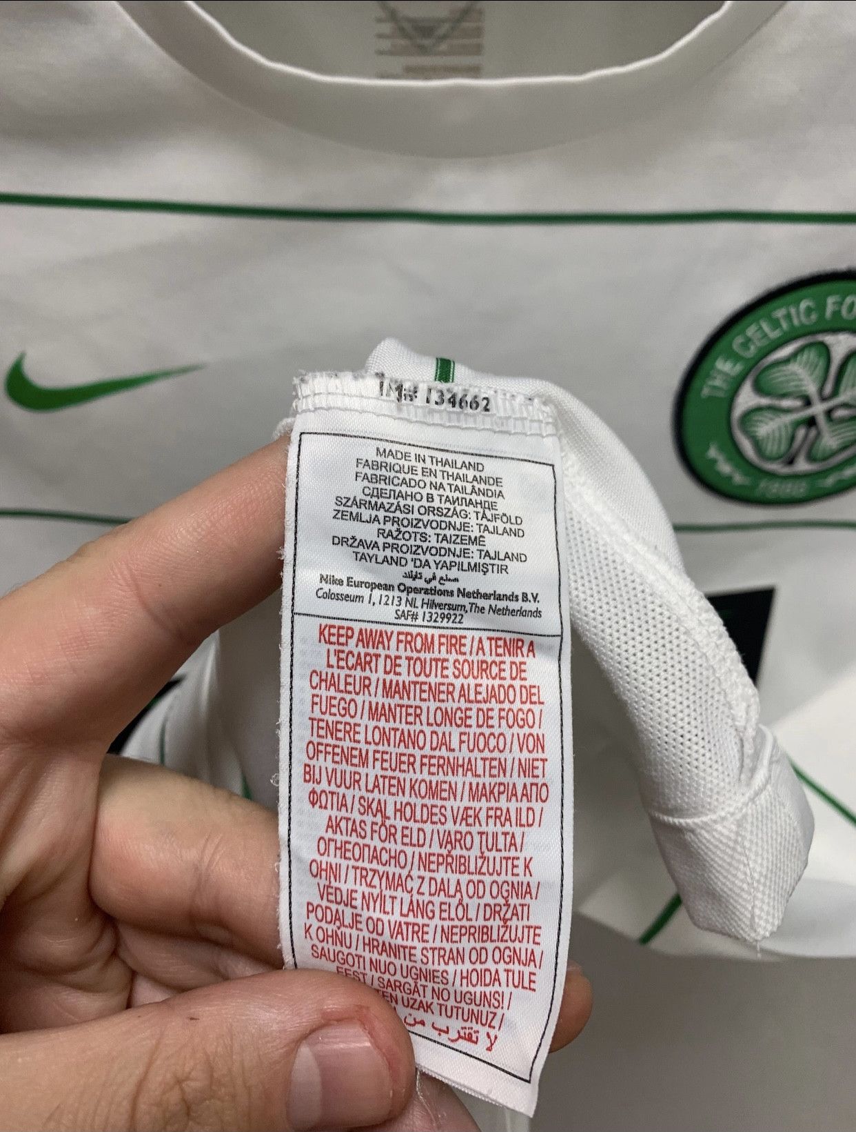Nike Celtic Nike vintage soccer jersey white S carling Size US S / EU 44-46 / 1 - 2 Thumbnail