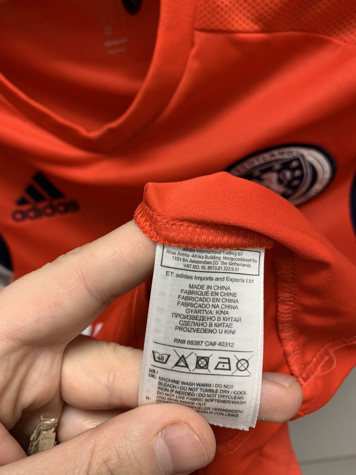 Adidas Scotland adidas soccer jersey vauhall M orange Size US M / EU 48-50 / 2 - 4 Thumbnail