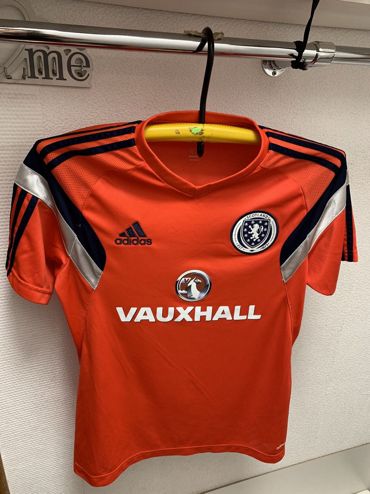 Adidas Scotland adidas soccer jersey vauhall M orange Size US M / EU 48-50 / 2 - 1 Thumbnail