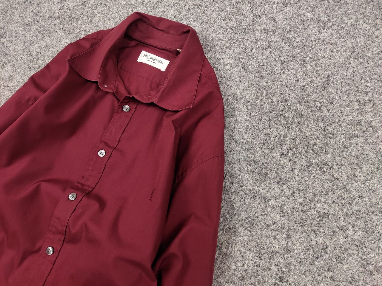 Yves Saint Laurent Vintage 90's Yves Saint Laurent Burgundy Logo Classic Button Size US XL / EU 56 / 4 - 4 Thumbnail