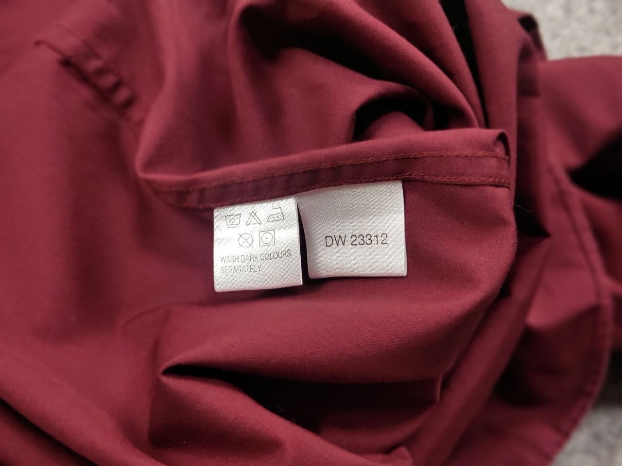 Yves Saint Laurent Vintage 90's Yves Saint Laurent Burgundy Logo Classic Button Size US XL / EU 56 / 4 - 21 Thumbnail