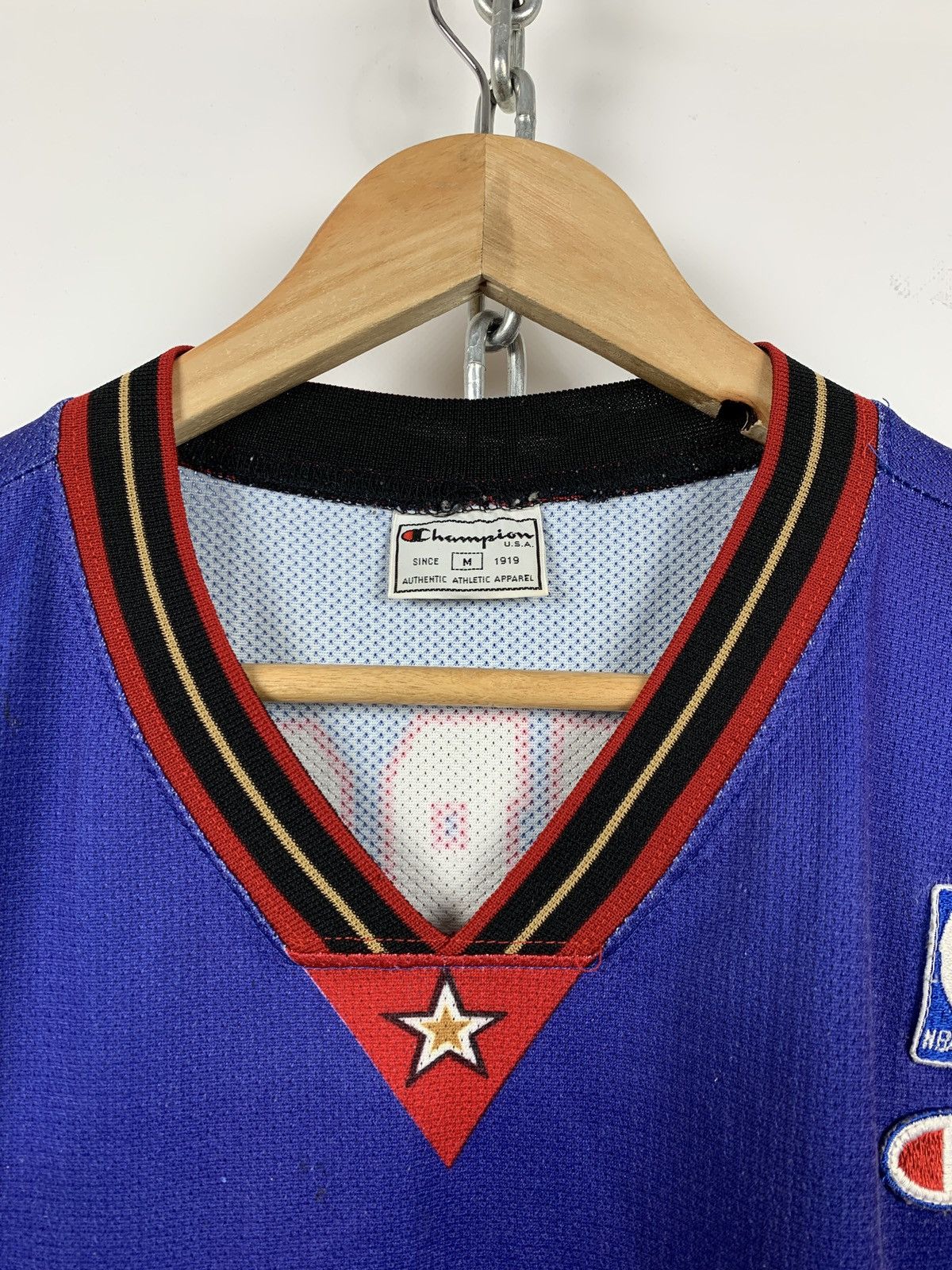 Champion Vintage Philadelphia Sixers #3 Allen Iverson Champion Jersey Size US M / EU 48-50 / 2 - 16 Thumbnail