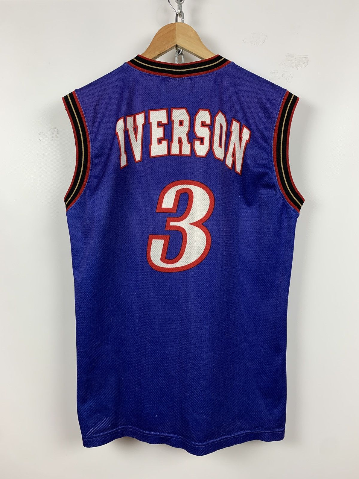 Champion Vintage Philadelphia Sixers #3 Allen Iverson Champion Jersey Size US M / EU 48-50 / 2 - 2 Thumbnail