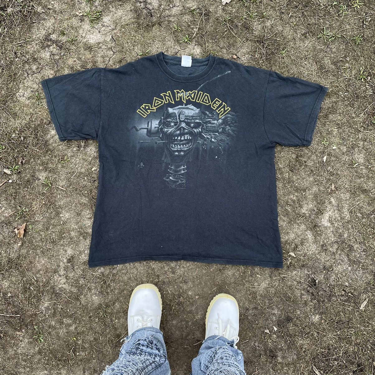 Vintage Vintage Y2K Iron Maiden Graphic Tee Sun Faded Band Rock XL Size US XL / EU 56 / 4 - 1 Thumbnail