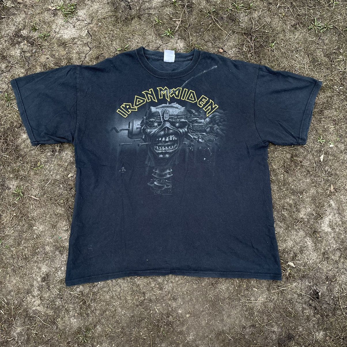 Vintage Vintage Y2K Iron Maiden Graphic Tee Sun Faded Band Rock XL Size US XL / EU 56 / 4 - 2 Thumbnail