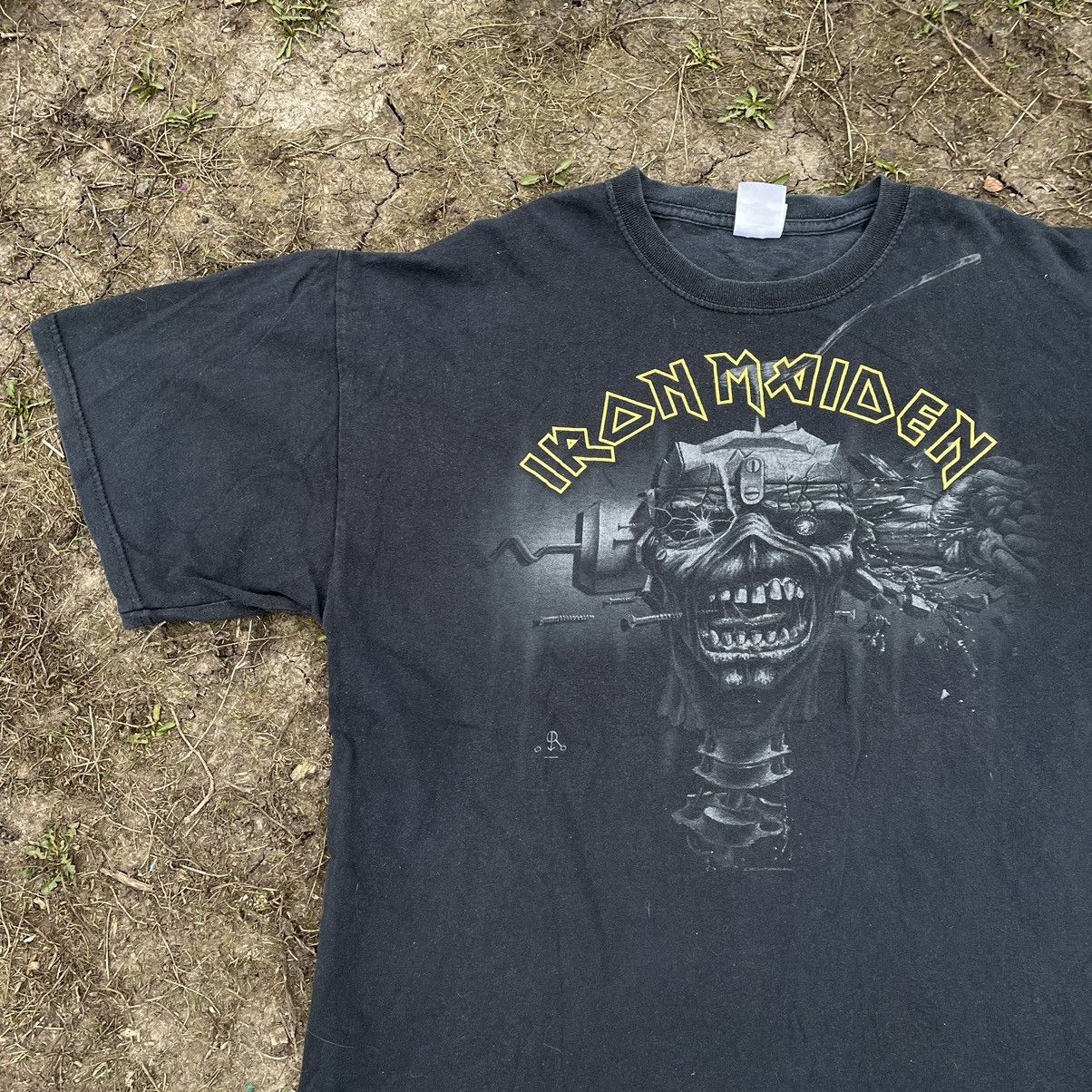 Vintage Vintage Y2K Iron Maiden Graphic Tee Sun Faded Band Rock XL Size US XL / EU 56 / 4 - 4 Thumbnail