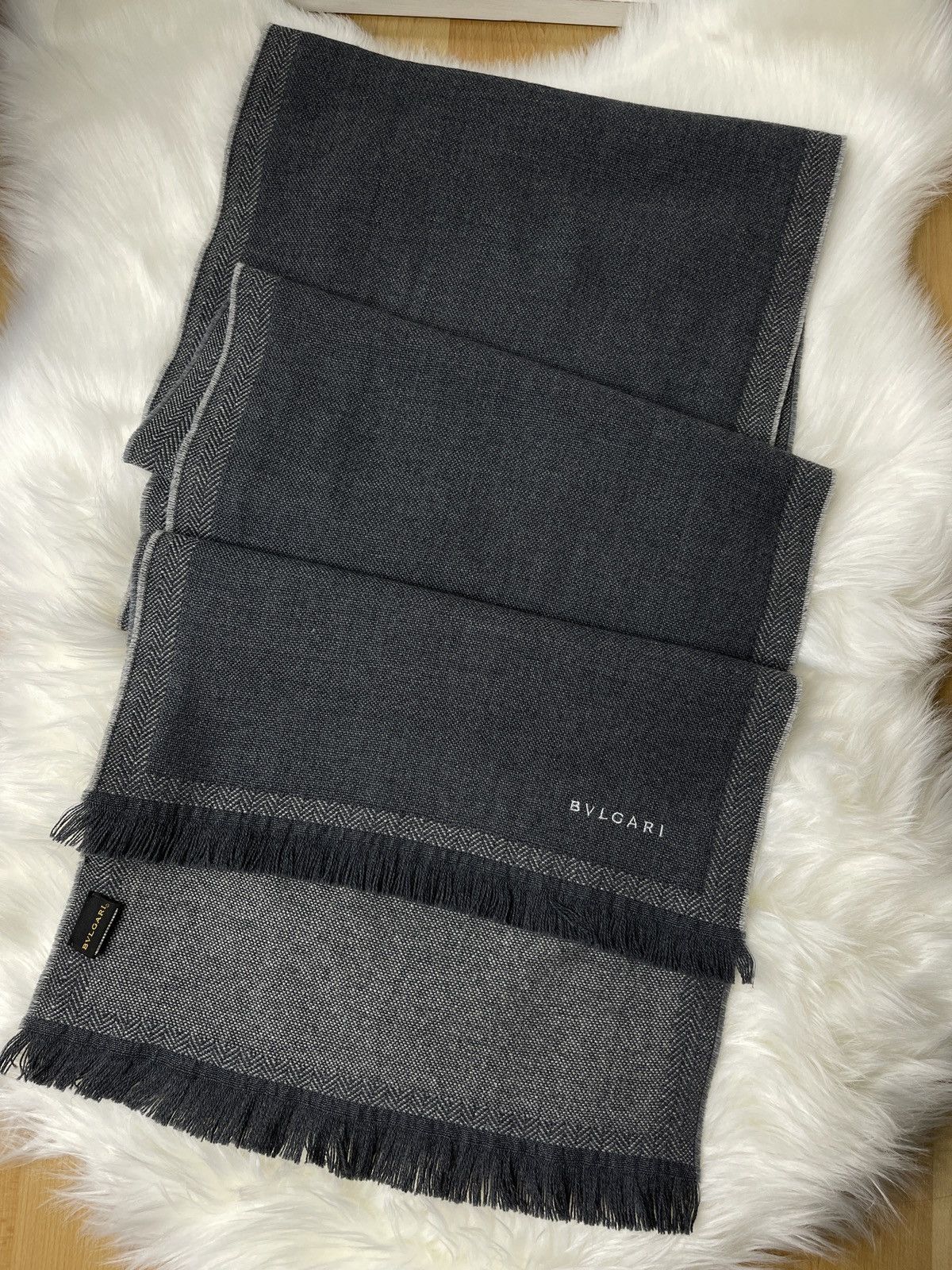 Bvlgari Bvlgari Luxury Made in Italy Kashmir Scarf Scarves Size ONE SIZE - 1 Thumbnail