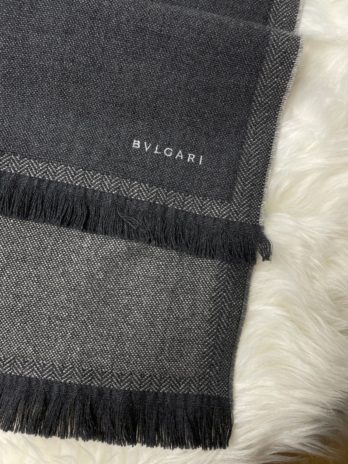 Bvlgari Bvlgari Luxury Made in Italy Kashmir Scarf Scarves Size ONE SIZE - 3 Thumbnail
