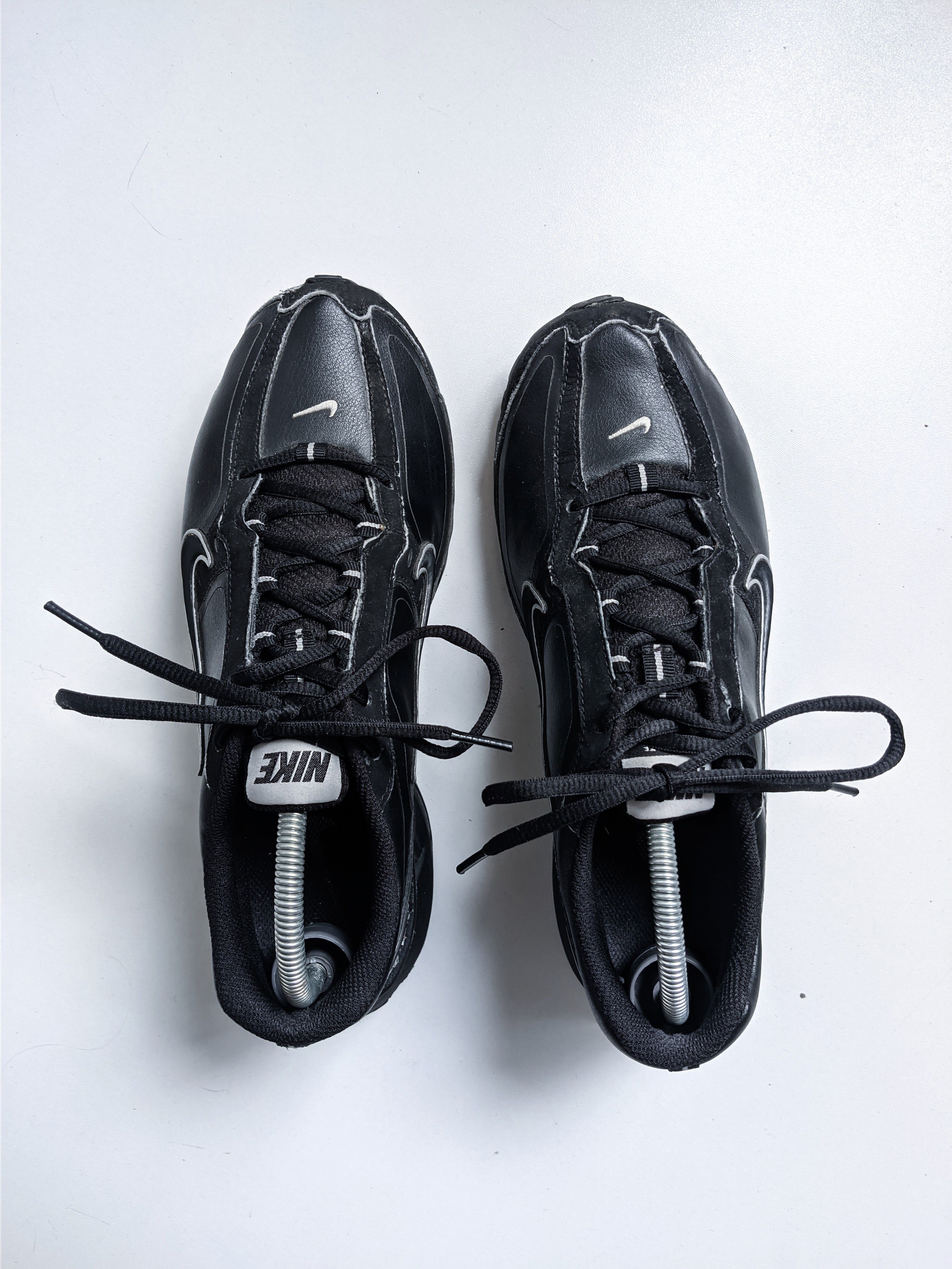 Nike Nike Air sneakers vintage swoosh black y2k leather Size US 9 / EU 42 - 3 Thumbnail