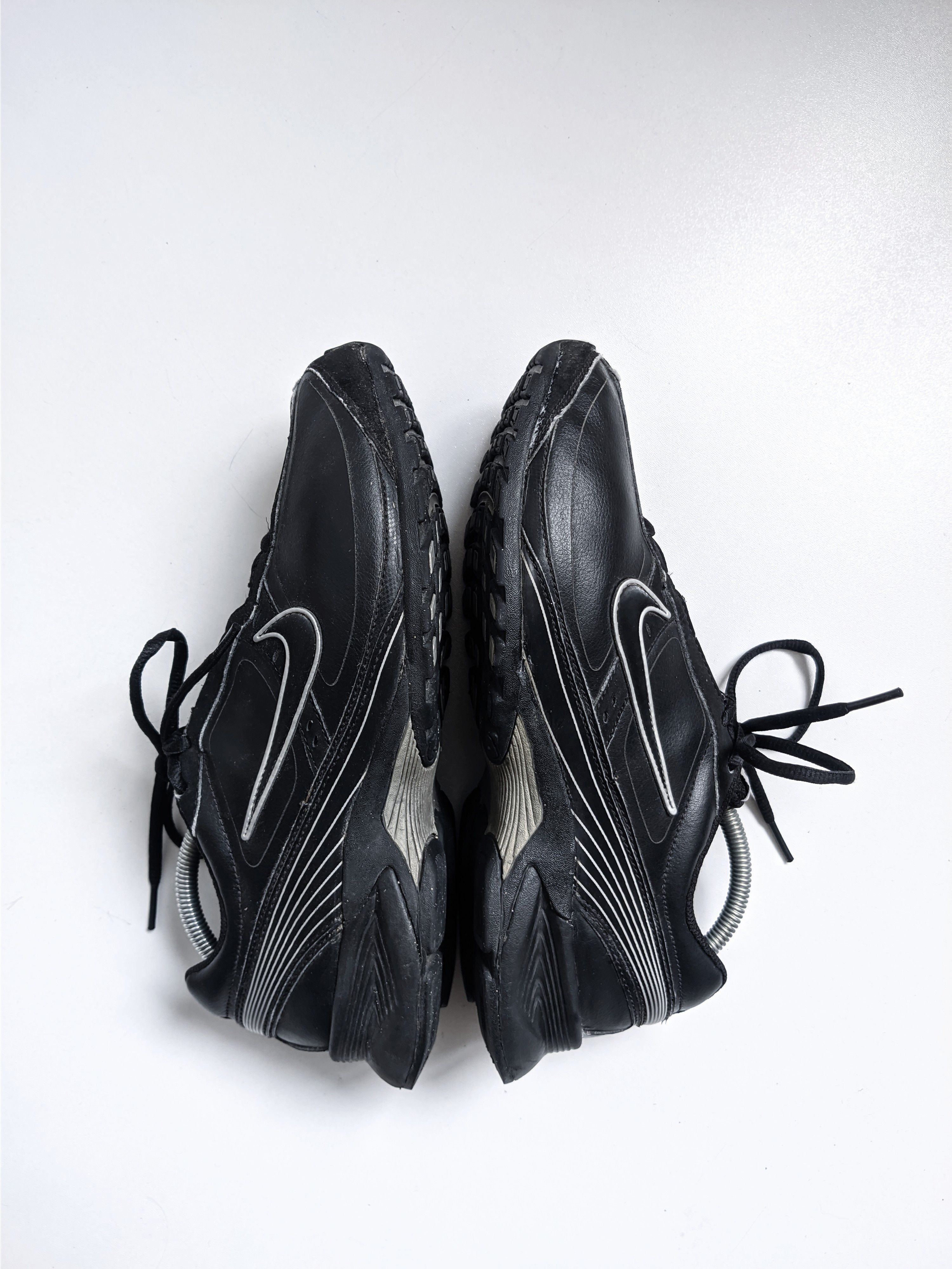 Nike Nike Air sneakers vintage swoosh black y2k leather Size US 9 / EU 42 - 4 Thumbnail