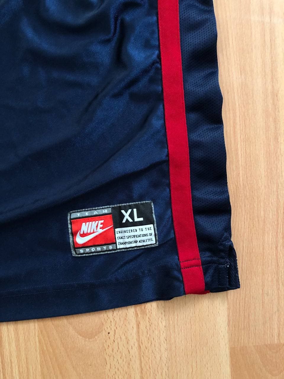 Nike × Vintage undershirt Vintage Nike Jersey T-shirt biglogo logo Size US XL / EU 56 / 4 - 4 Thumbnail