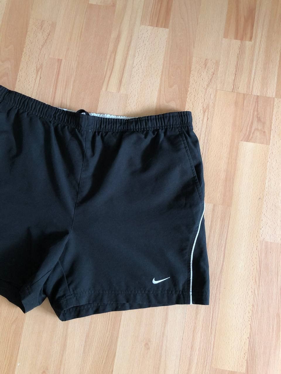Vintage Vintage Nike Shorts Size US 36 / EU 52 - 2 Thumbnail