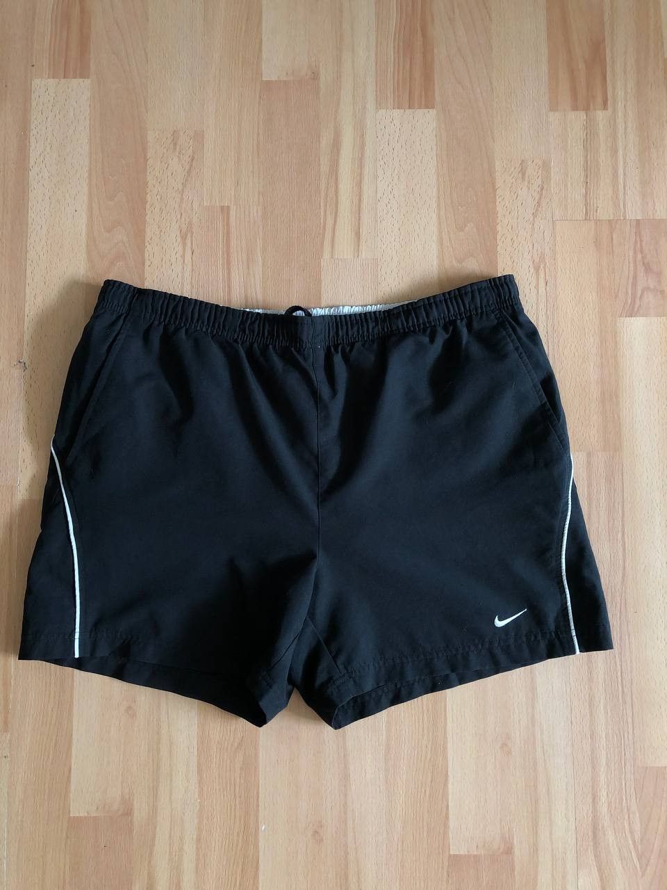 Vintage Vintage Nike Shorts Size US 36 / EU 52 - 1 Thumbnail